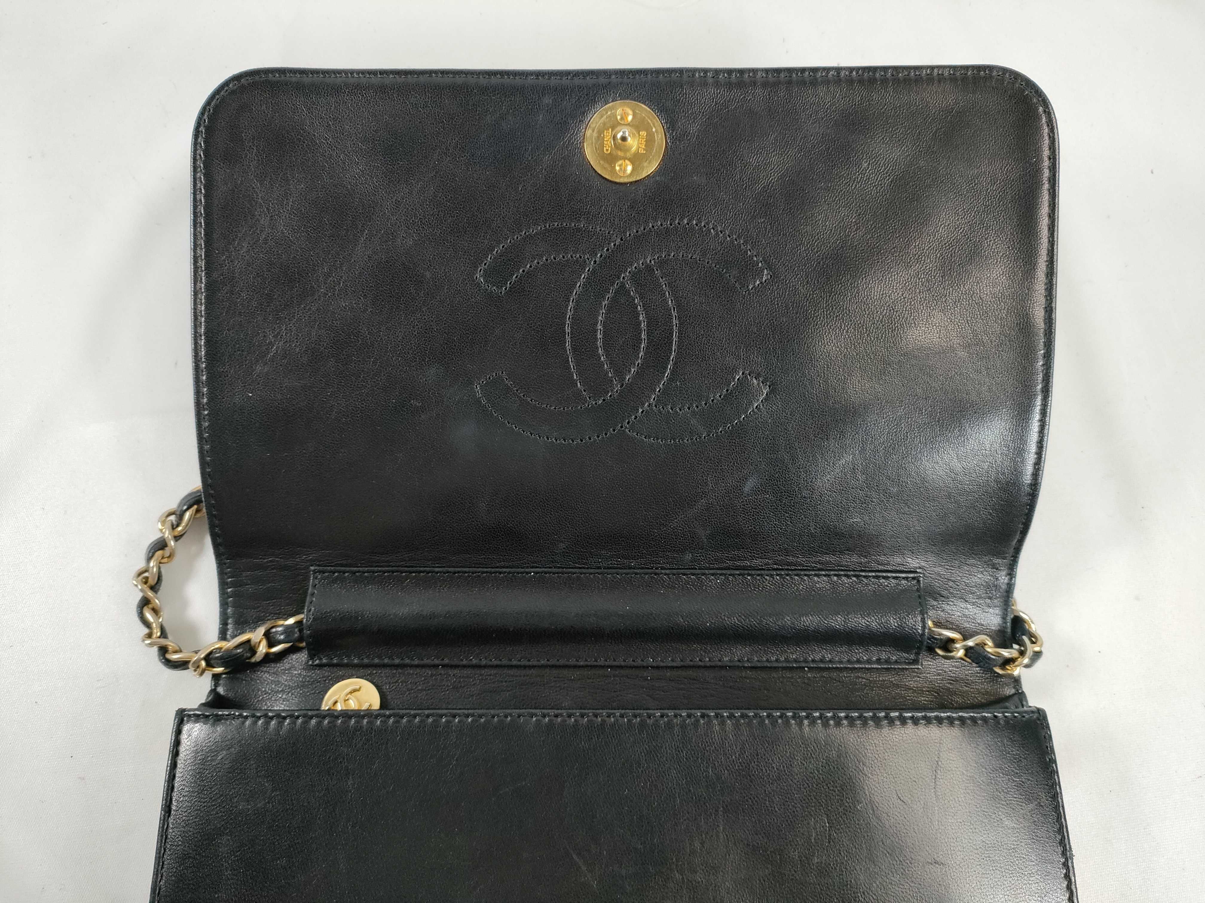 Lambskin Push-Lock Full Flap Shoulder Bag — view 9