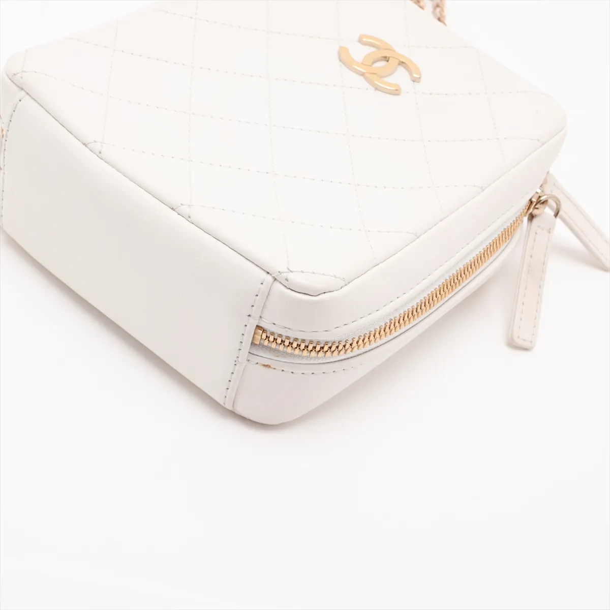 Matelassé Lambskin 2-Way Shoulder Bag, White with Gold Hardware, 30072824 (Serial Number in the 30s) — view 3