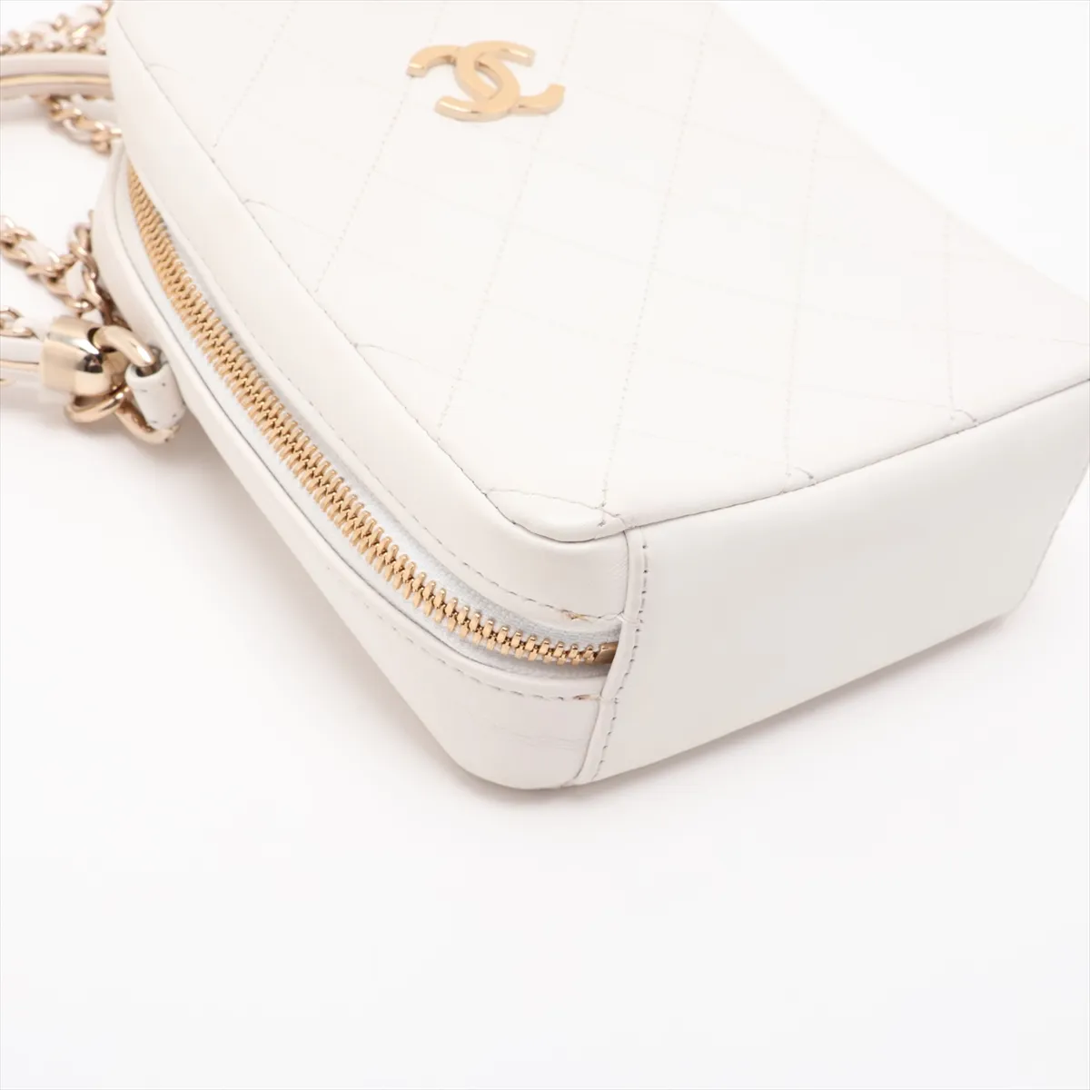 Matelassé Lambskin 2-Way Shoulder Bag, White with Gold Hardware, 30072824 (Serial Number in the 30s) — view 4