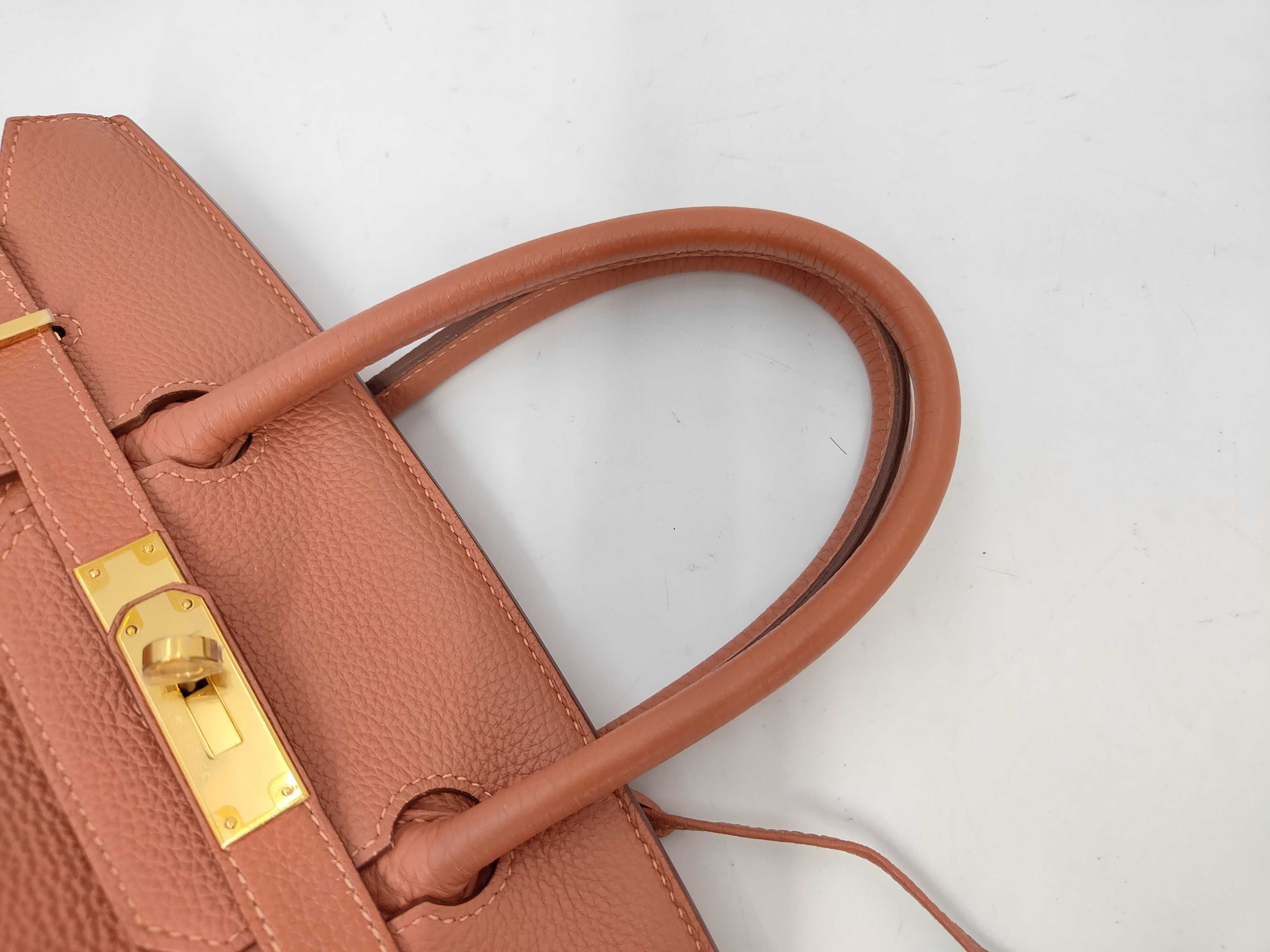Birkin 30 Togo Bois de Rose Gold Hardware R Stamp Handbag — view 5