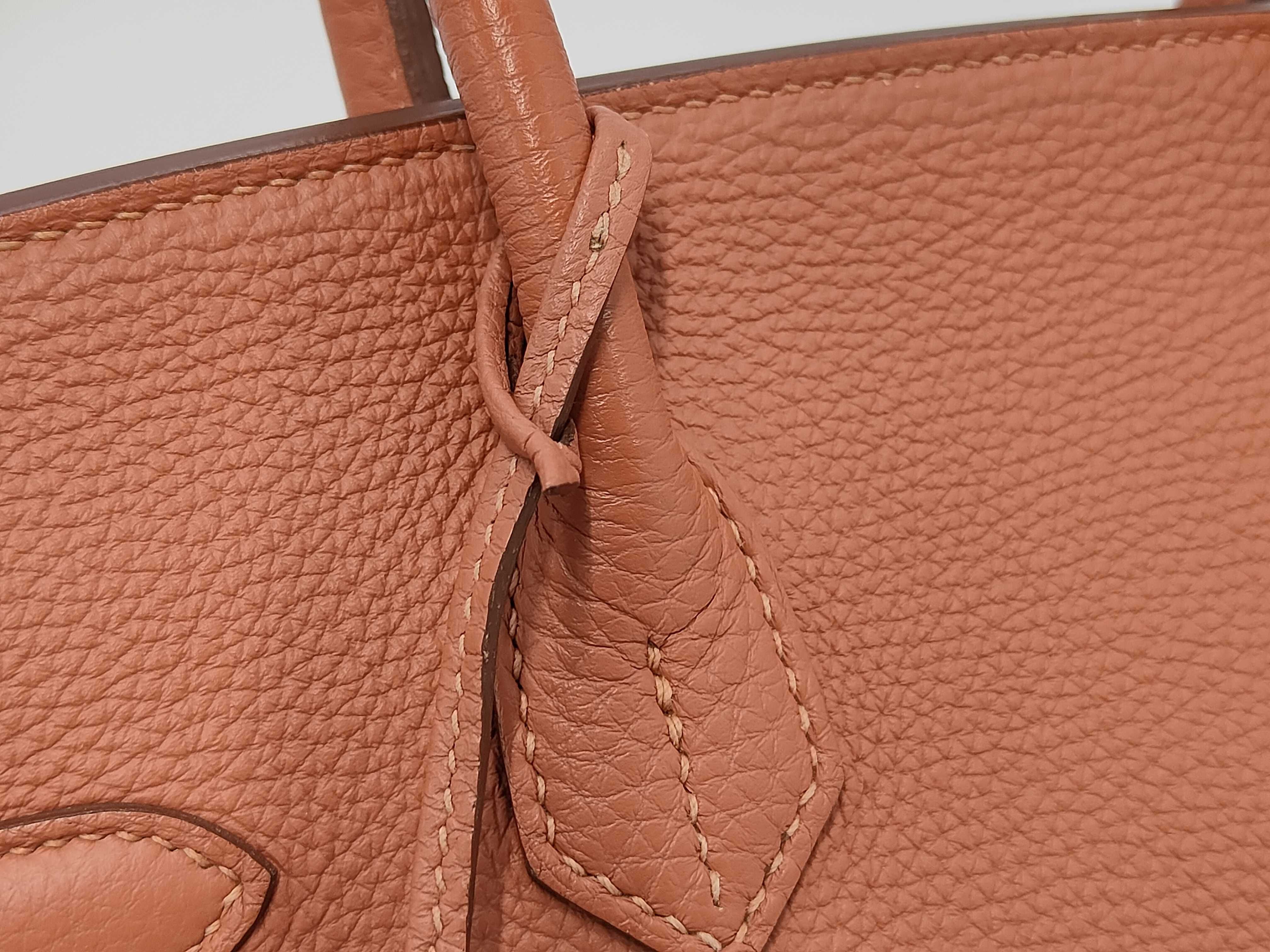 Birkin 30 Togo Bois de Rose Gold Hardware R Stamp Handbag — view 7