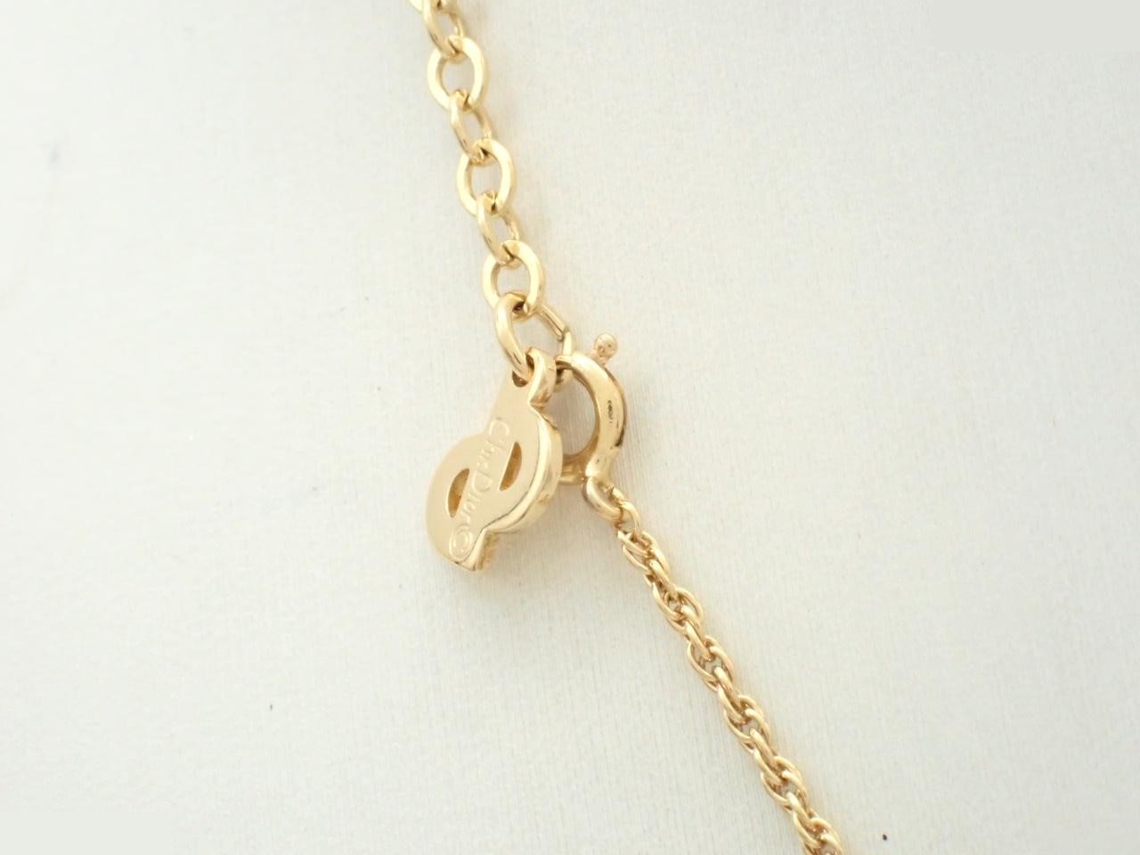 necklace — view 2