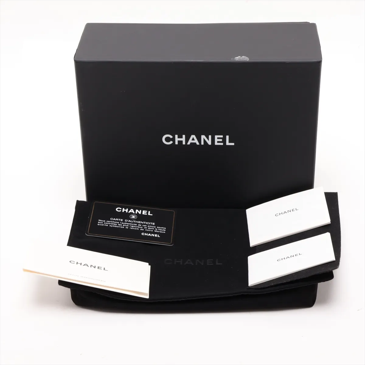 [Individually packaged] Chanel Matelassé Lambskin Chain Shoulder Bag, Black with Gold and Gunmetal Hardware, 31713141, Series 31 — view 9