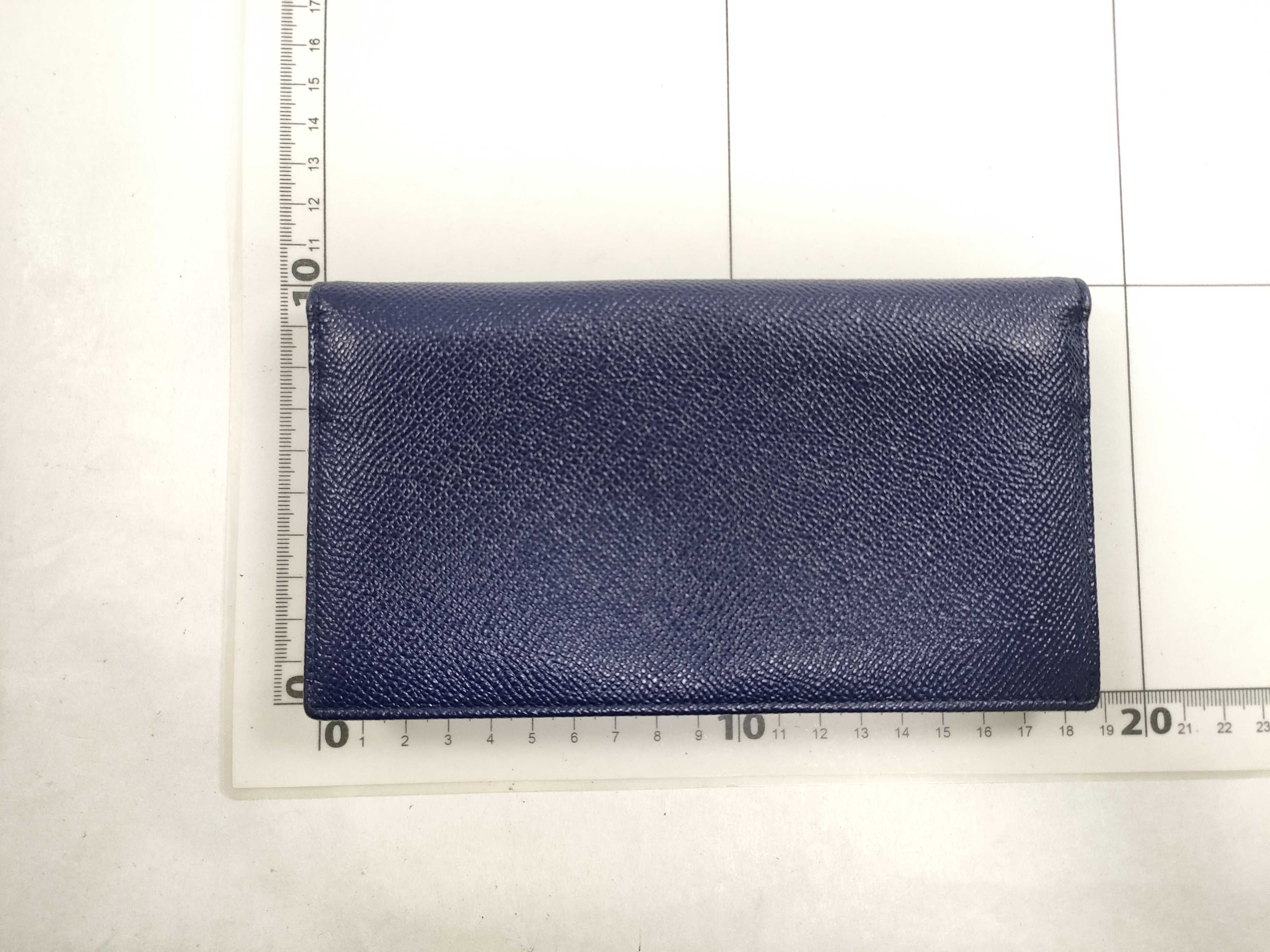B Zero One Long Wallet — view 2
