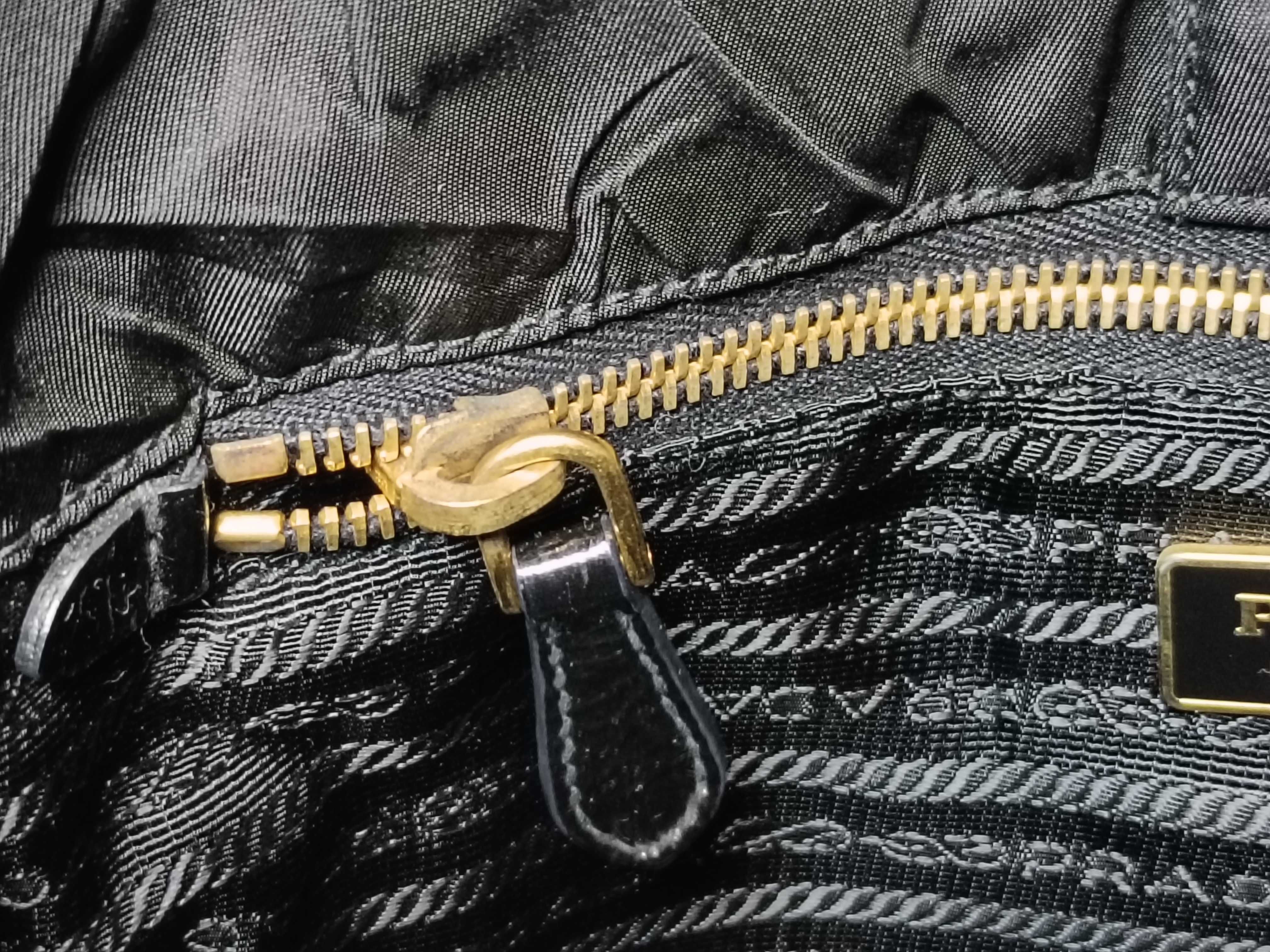 Nylon One-Shoulder Black Shoulder Bag — view 10