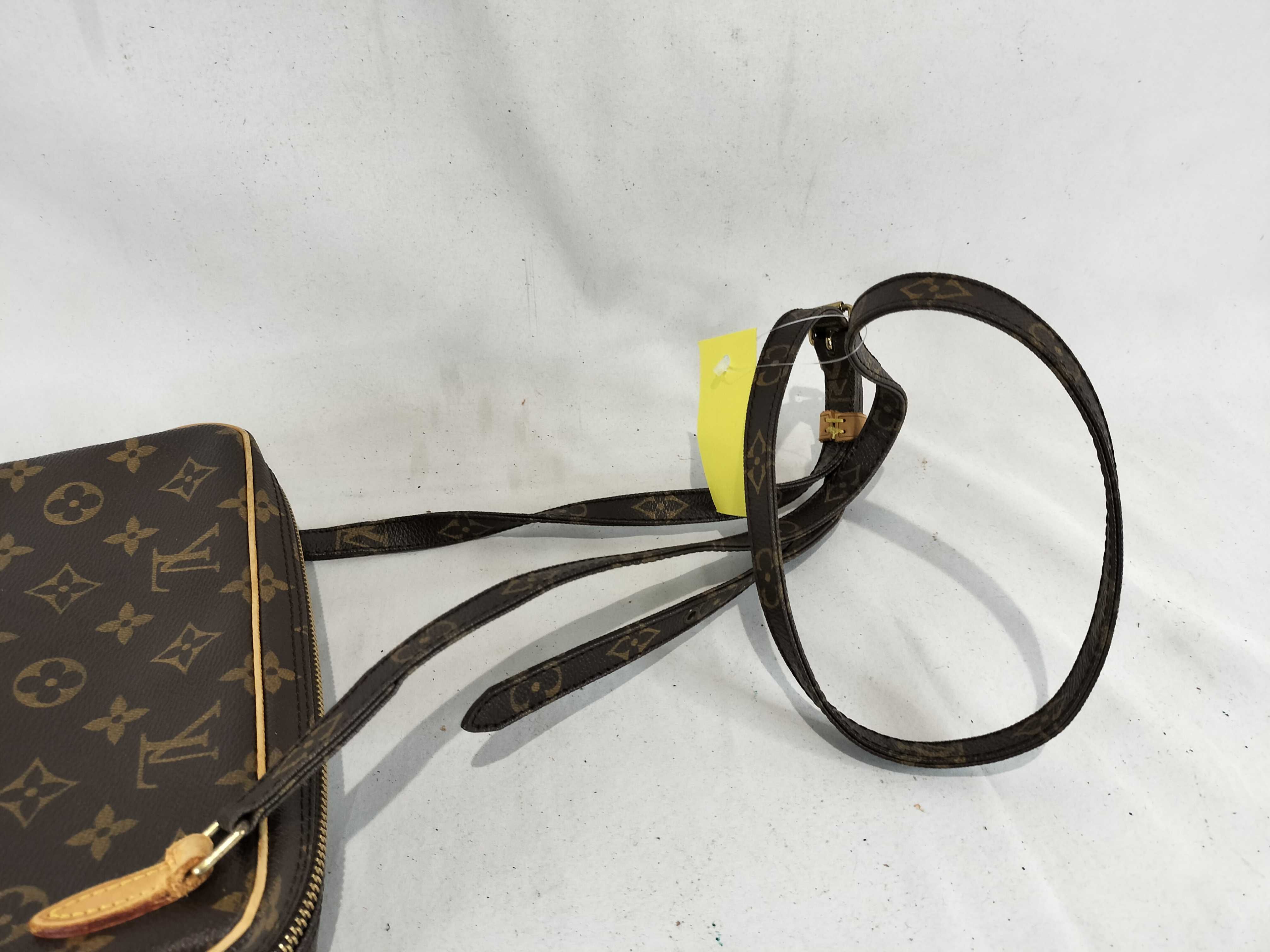 Monogram M51828 Pochette Marly Bandoulière Shoulder Bag — view 3