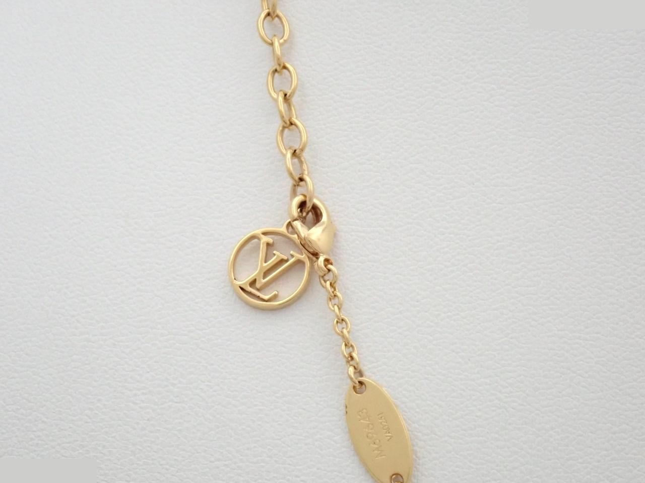 Collier L TO V (Necklace) Neck circumference approximately 49 cm — view 2