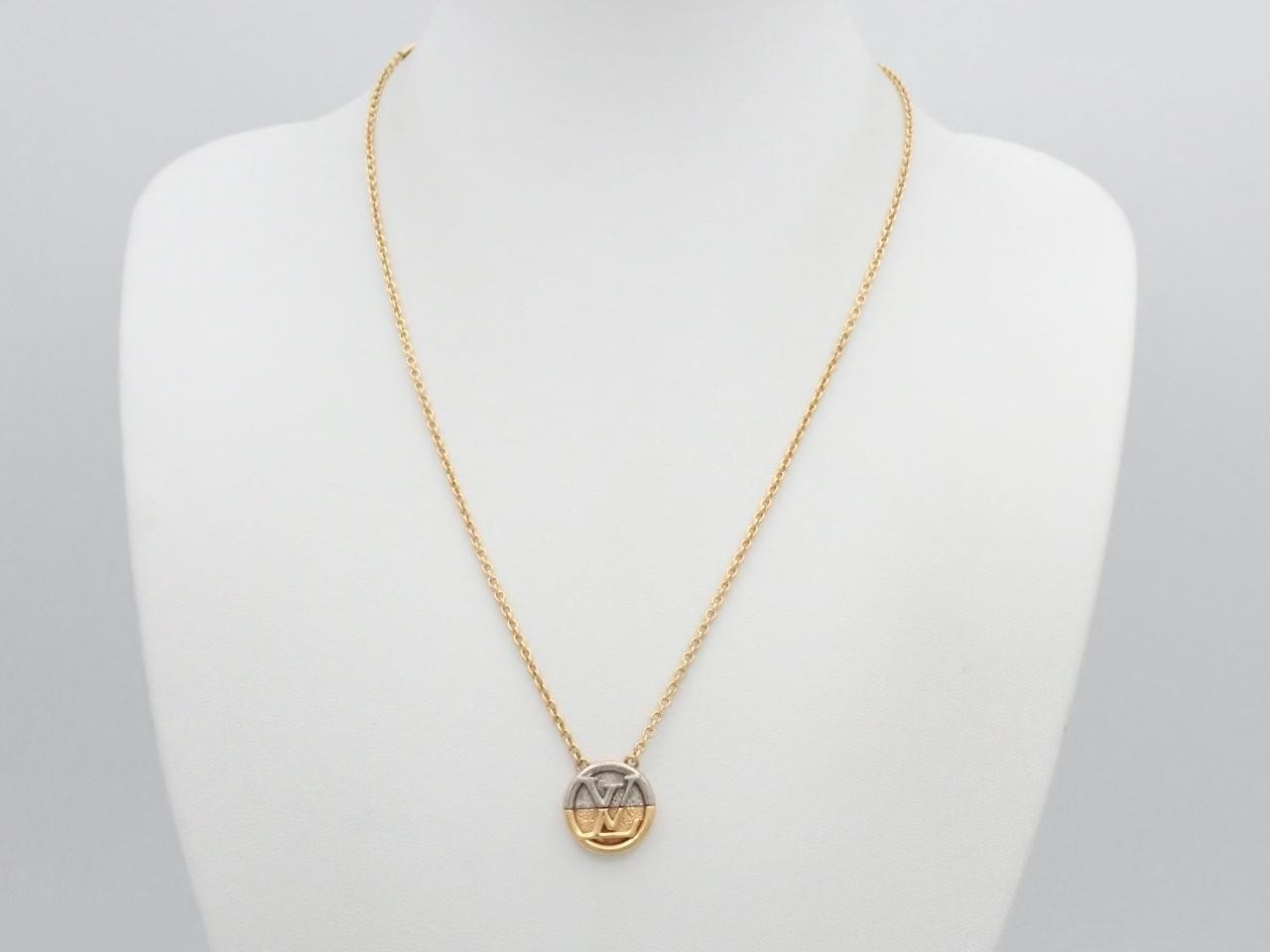Collier L TO V (Necklace) Neck circumference approximately 49 cm — view 3