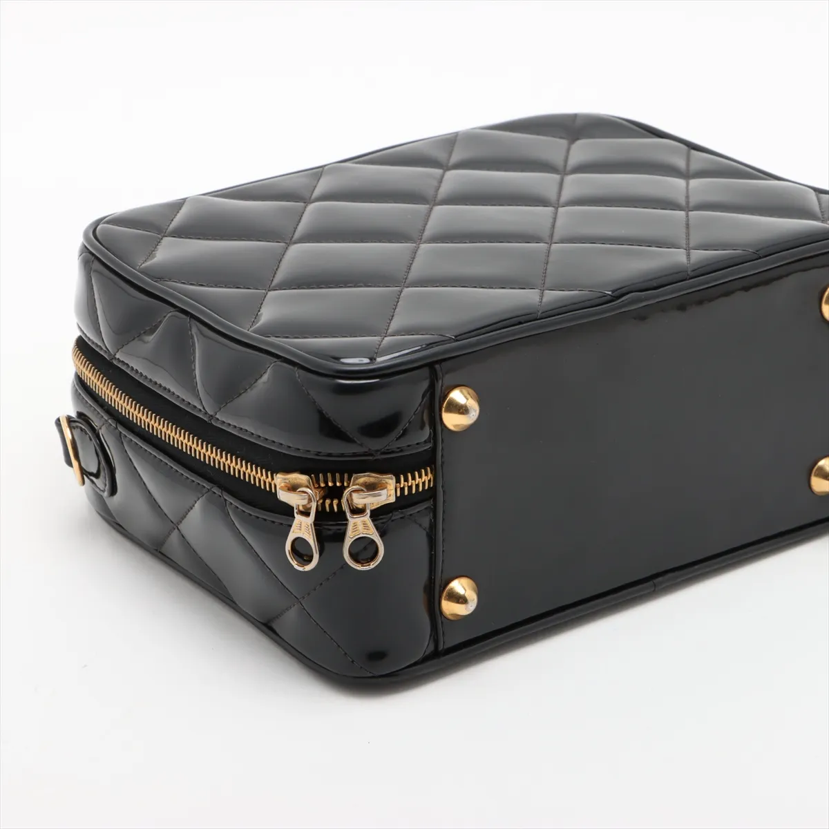 Matelasse Patent Leather 2WAY Handbag Black Gold Hardware — view 4