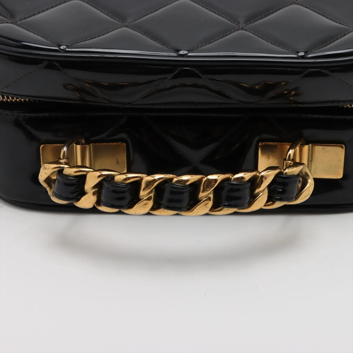 Matelasse Patent Leather 2WAY Handbag Black Gold Hardware — view 5