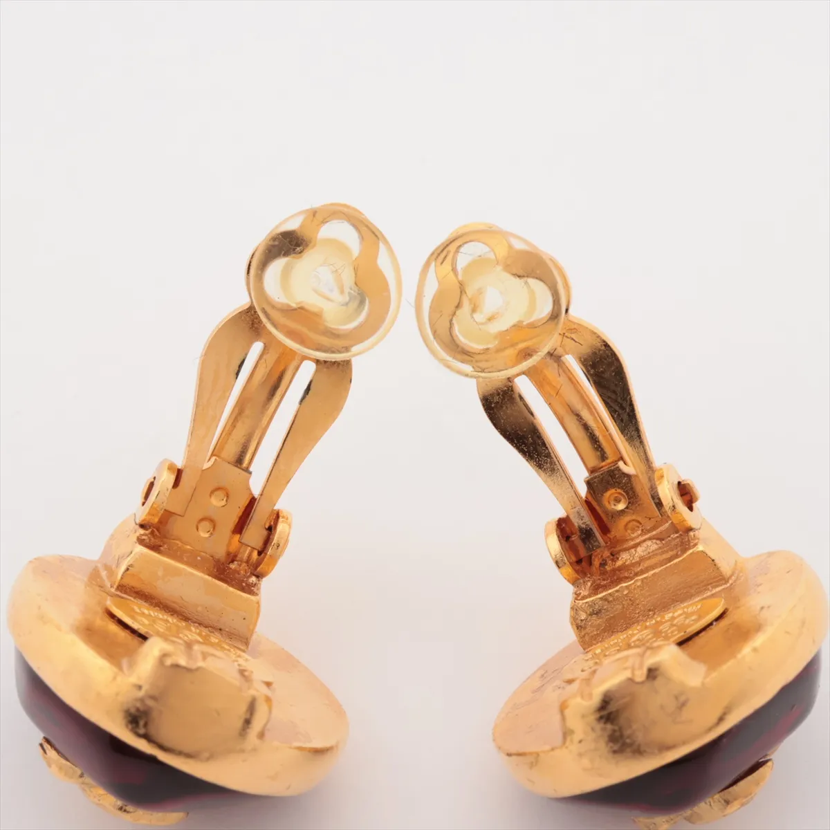 Coco Mark 99P Earrings (for both ears) GP x Colored Stone Gold x Red — view 4