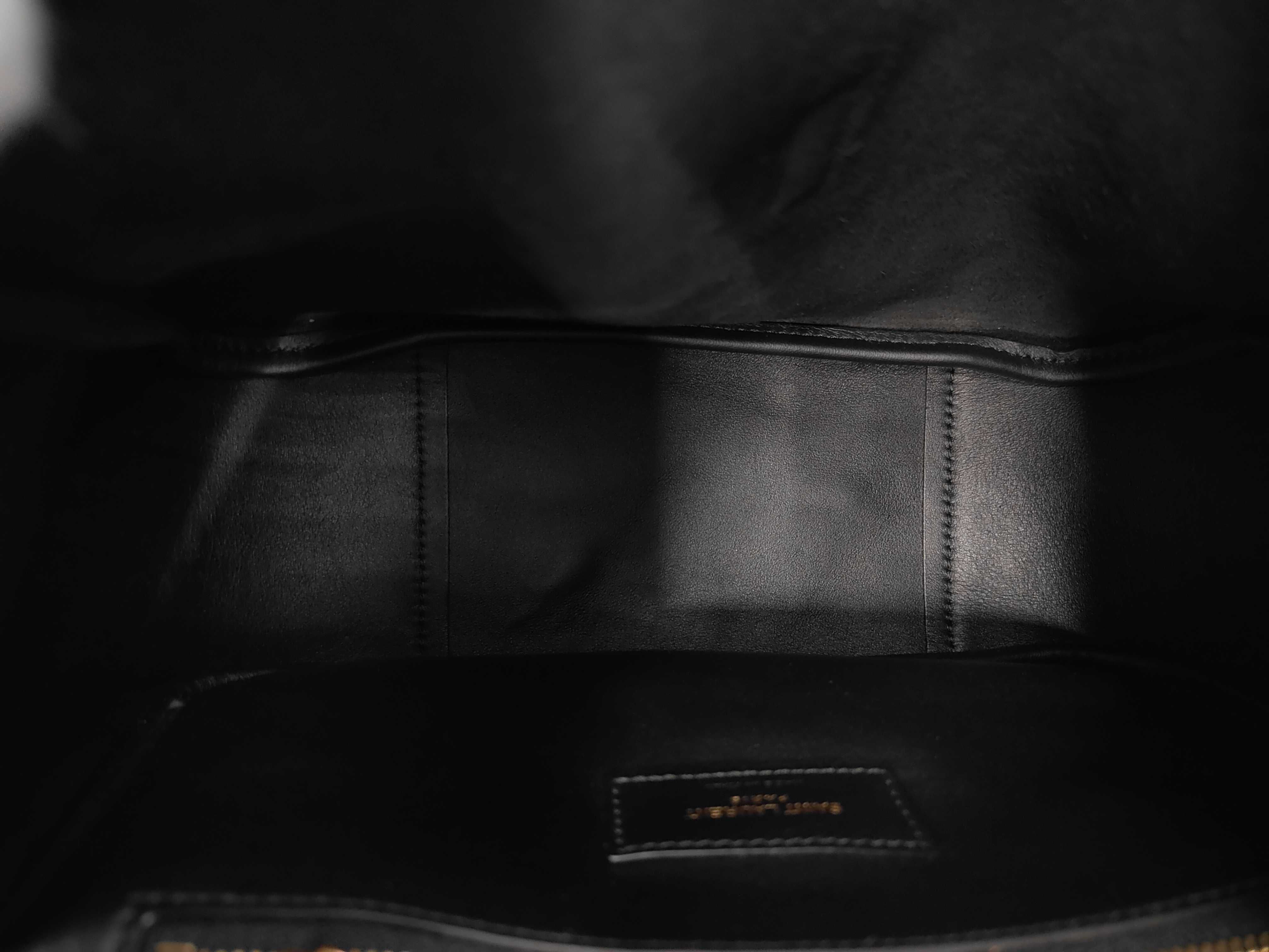 Hobo Small Underarm Bag Shoulder Bag — view 8