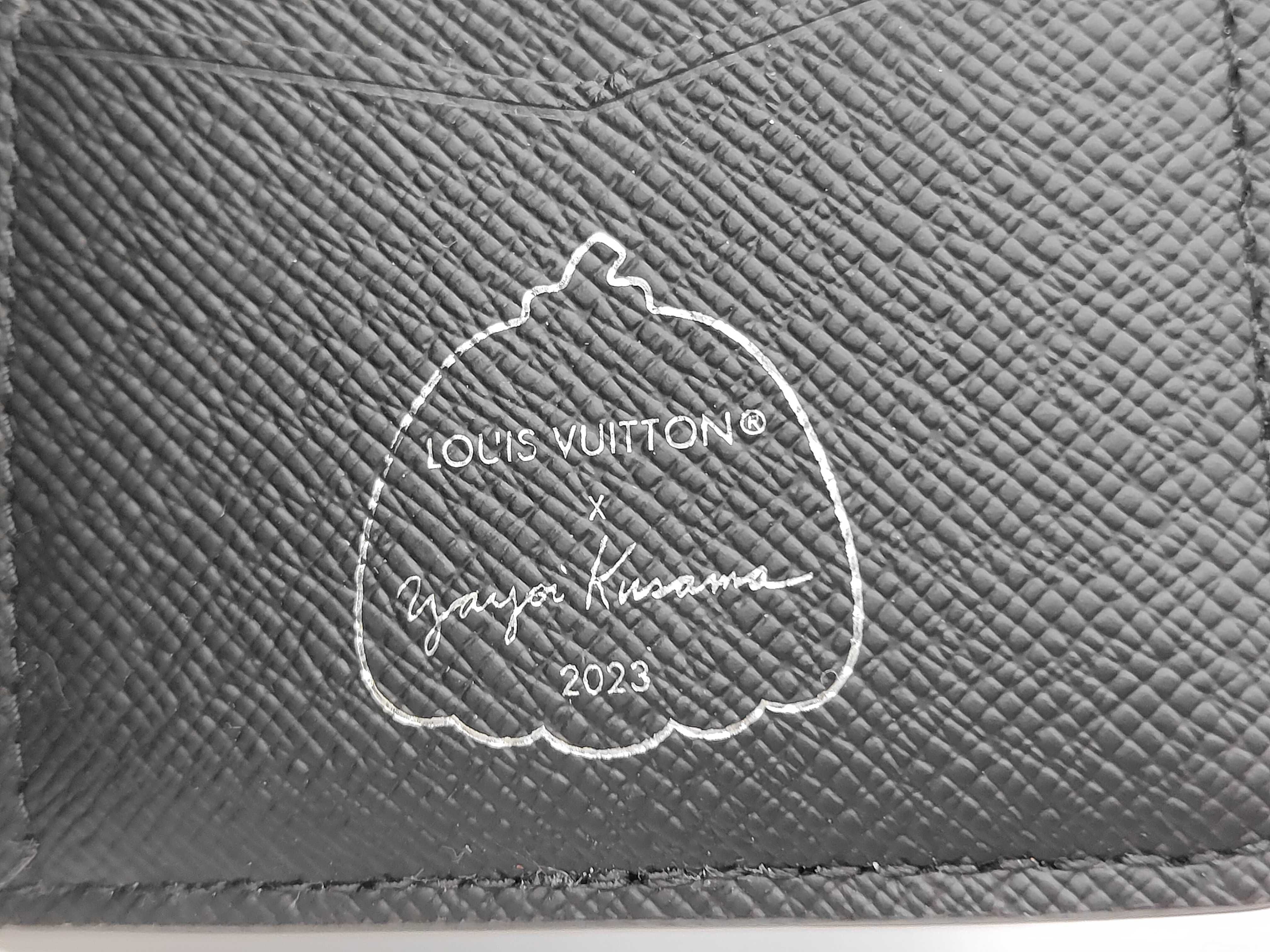 Monogram Eclipse Painted Dot Organizer de Poche M81928 Wallet — view 5