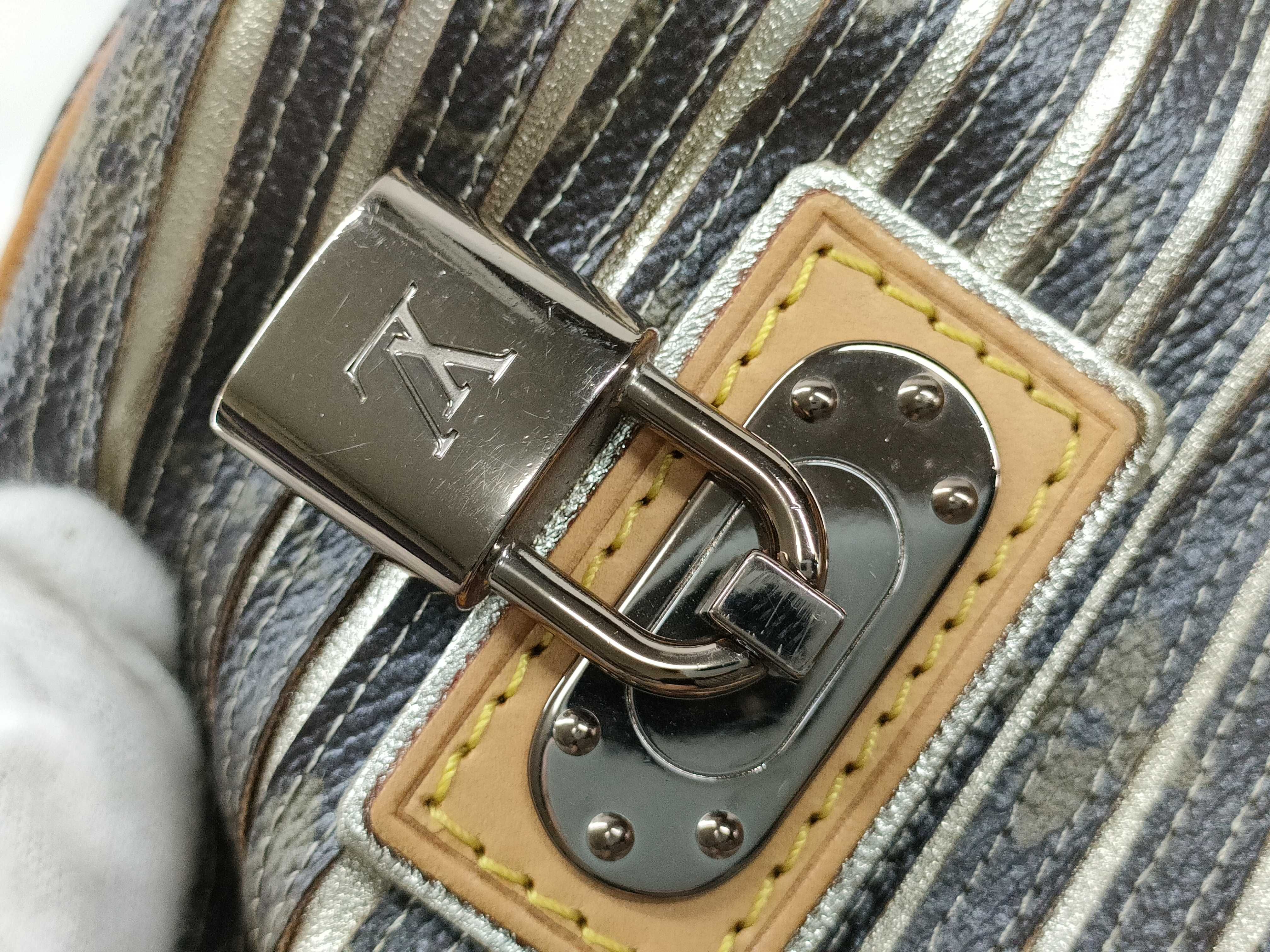 Monogram Louis Vuitton Nano Noe 2-Way Handbag — view 14
