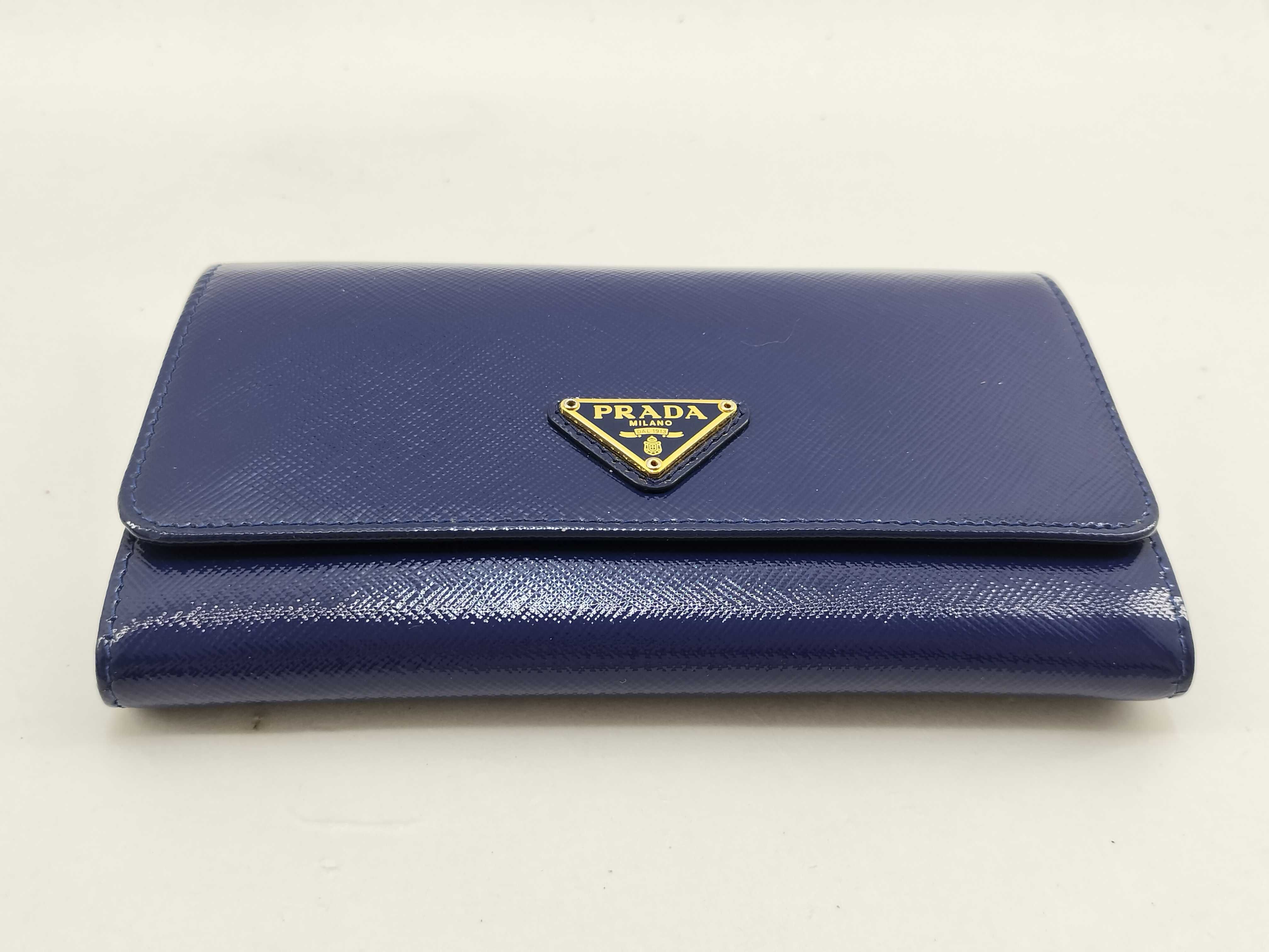 Shoulder Wallet 2WAY Shiny Saffiano Leather Box, Strap, Cards Wallet — view 5