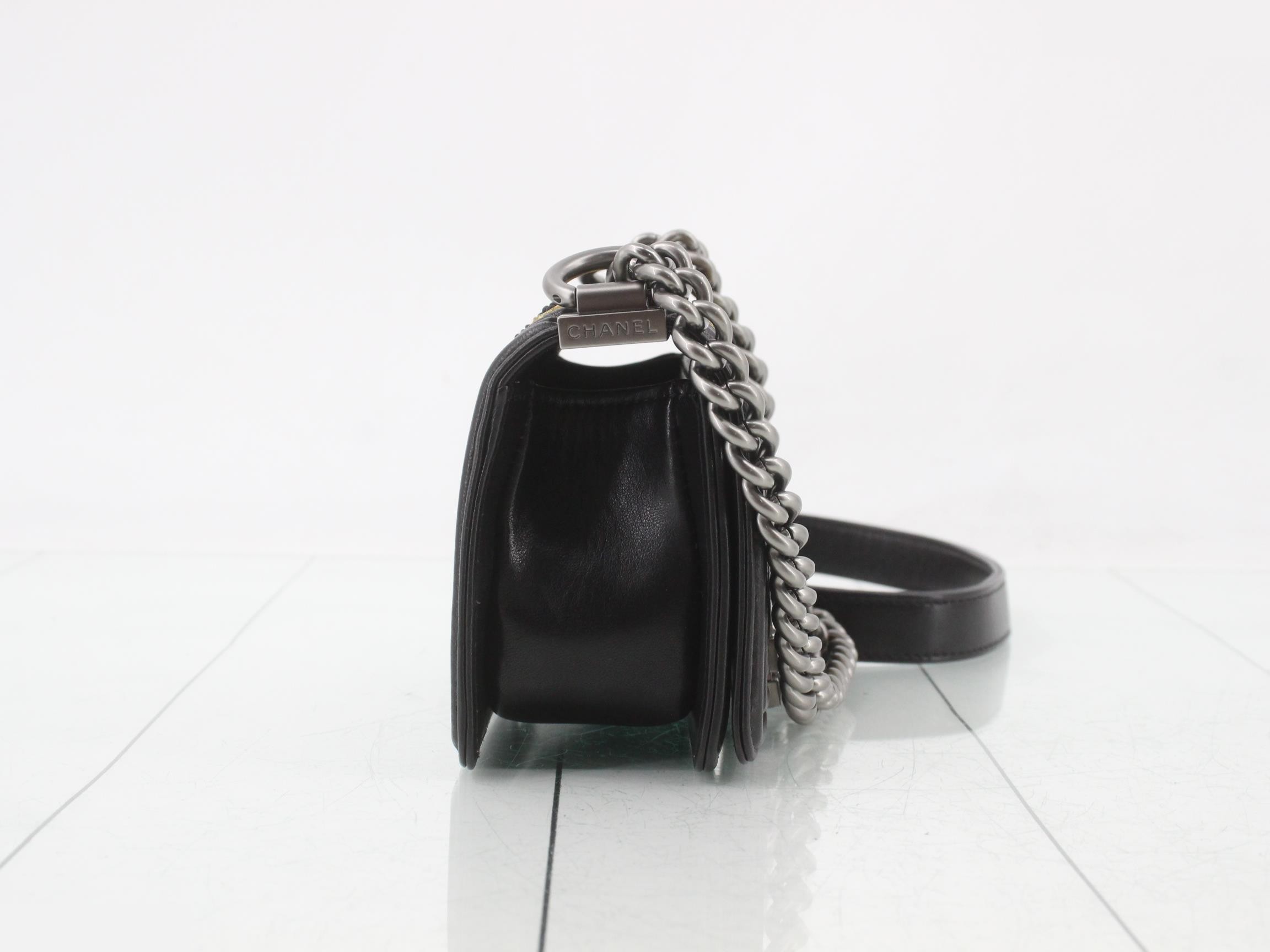 Boy Chanel Lambskin Chain Shoulder Bag, Black — view 4