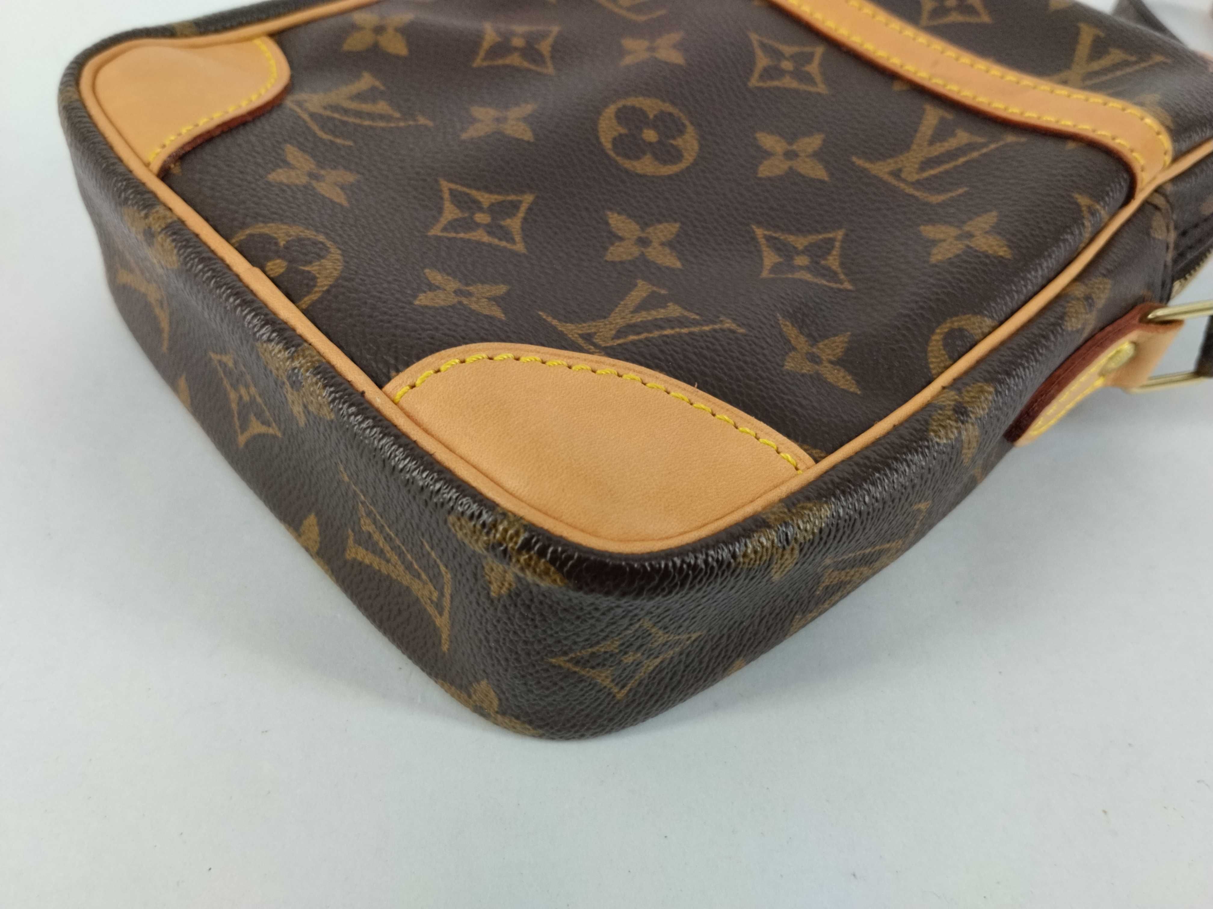 Monogram Louis Vuitton Danube M45266 Monogram SL0032 Shoulder Bag — view 6
