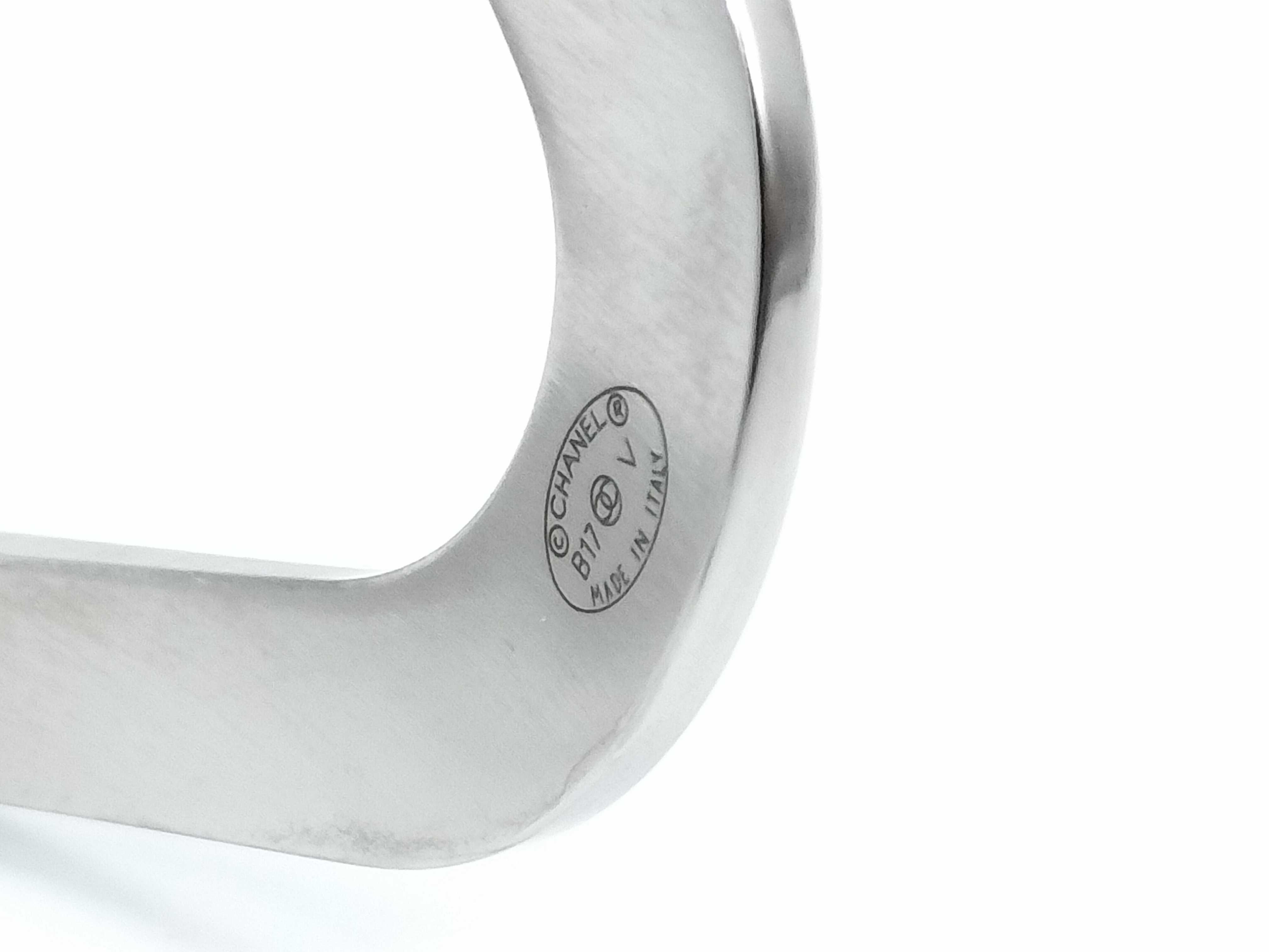 B17 V/Coco Mark Bracelet/Bangle — view 5