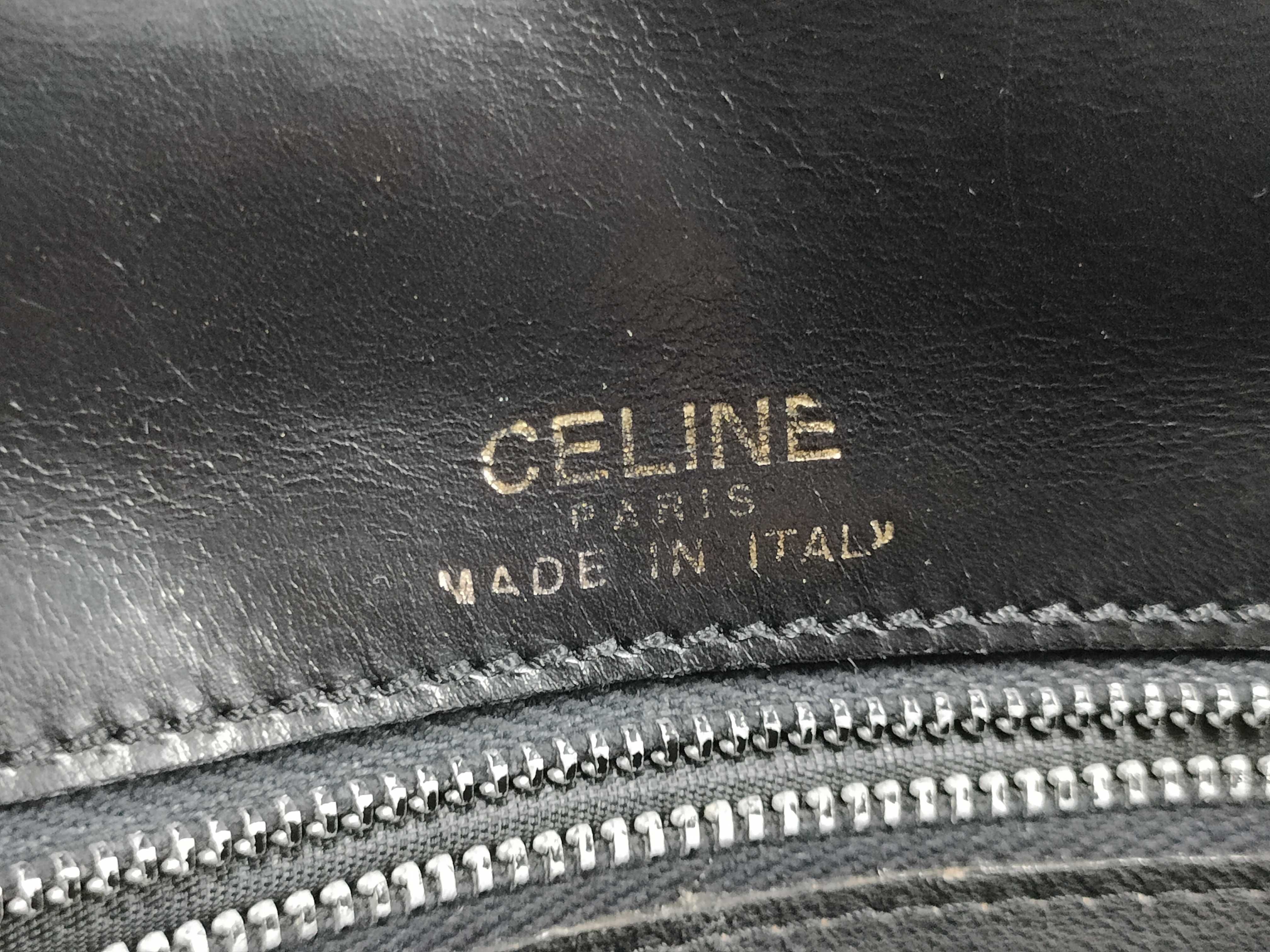 Triomphe Hardware Shoulder Bag — view 11