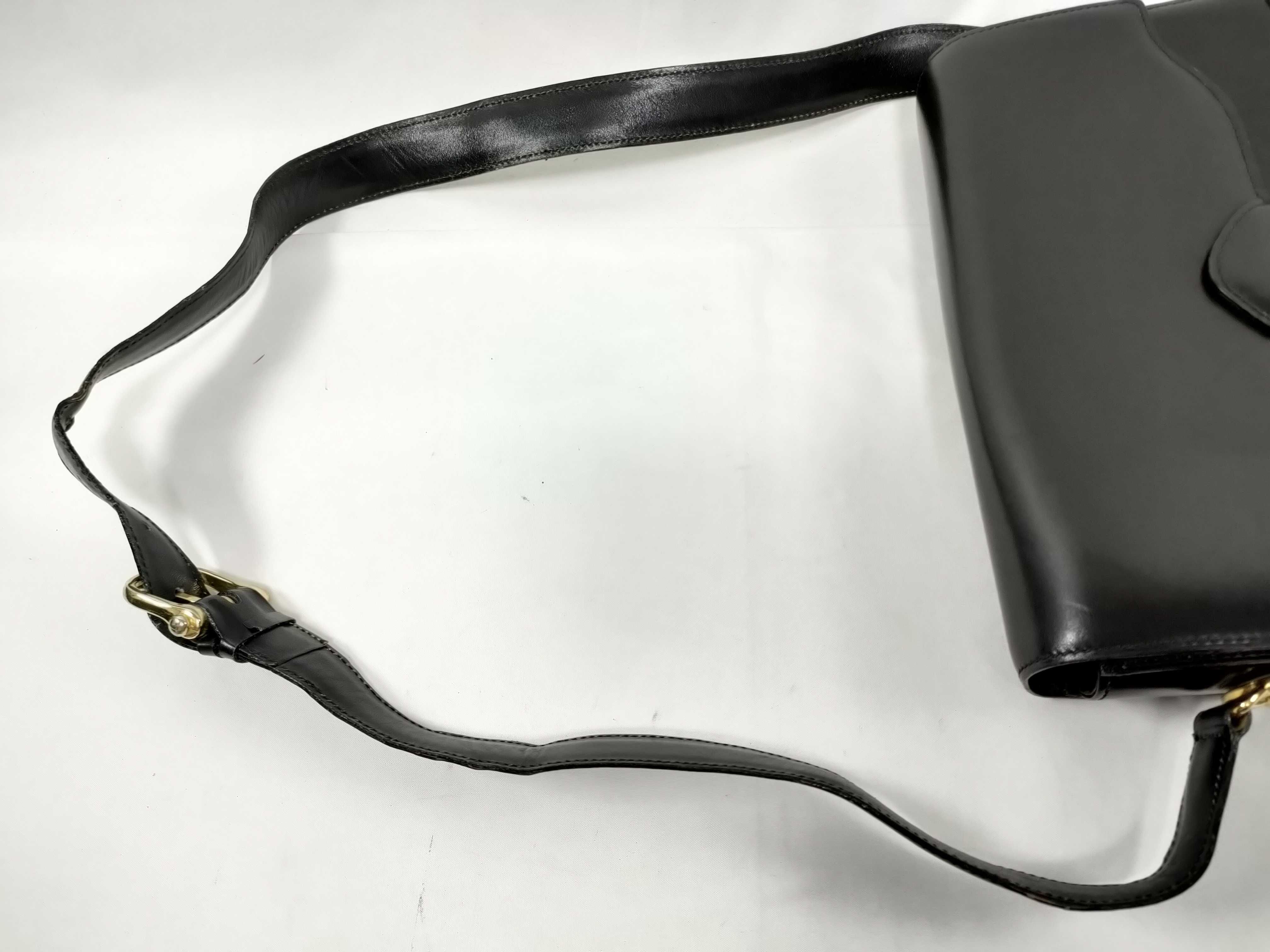 Triomphe Hardware Shoulder Bag — view 3