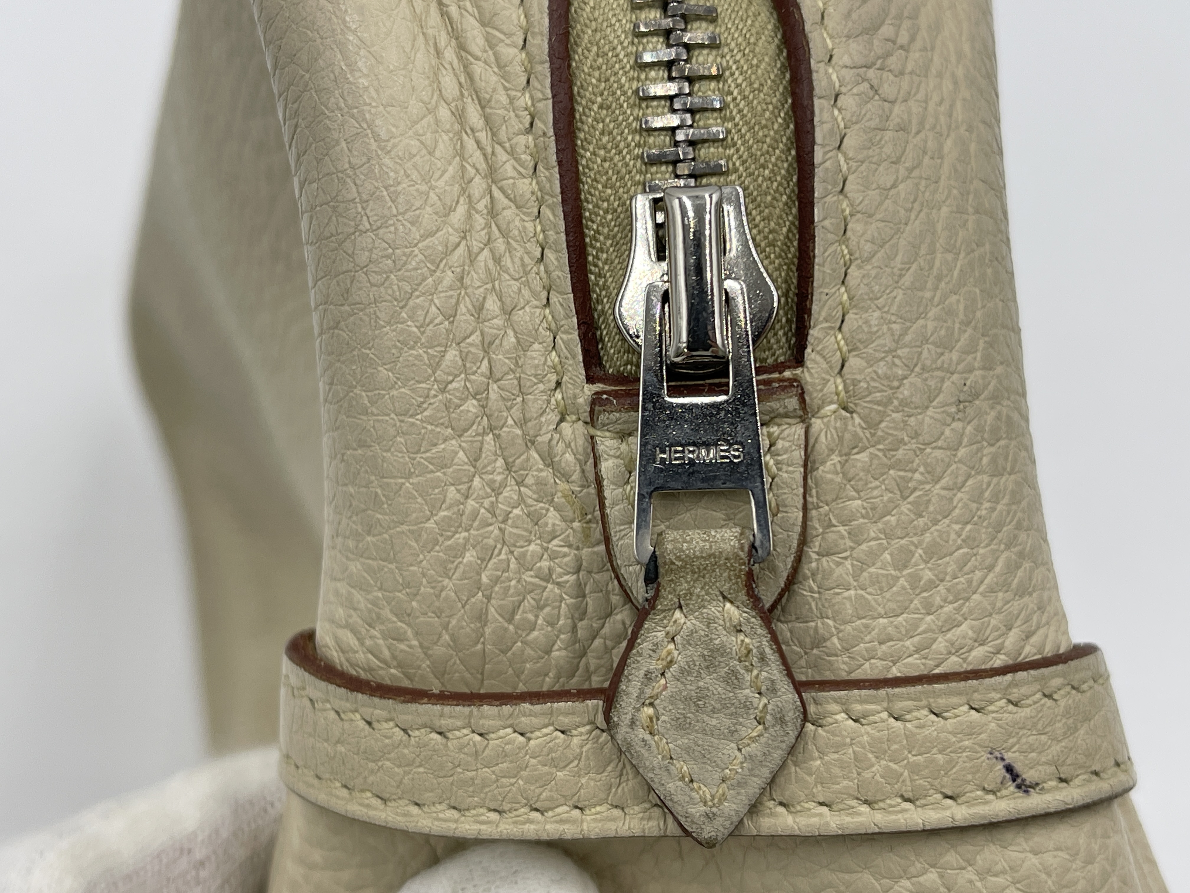 leather pouch — view 10
