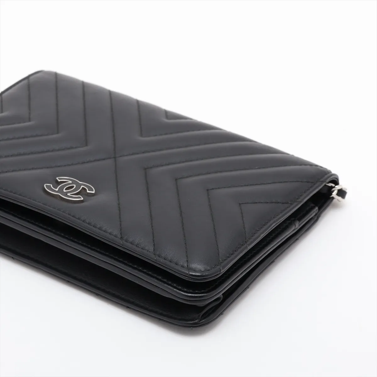 Chevron Lambskin Chain Wallet, V-stitch, Black, Silver Hardware, 25743204 (Serial Number 25) — view 3