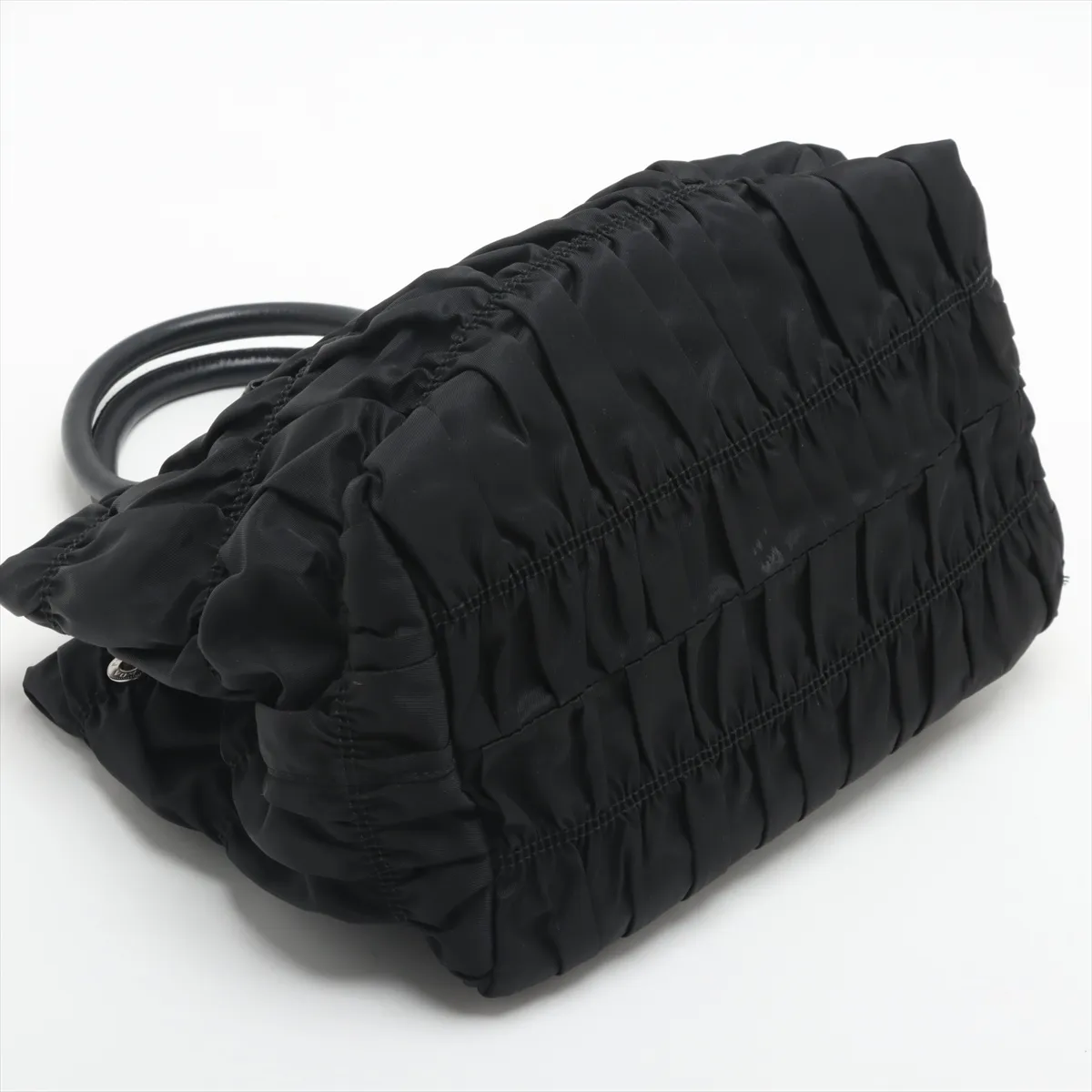Tessuto Nylon x Leather Body Bag Black BN1703 Bearer Guarantee — view 4