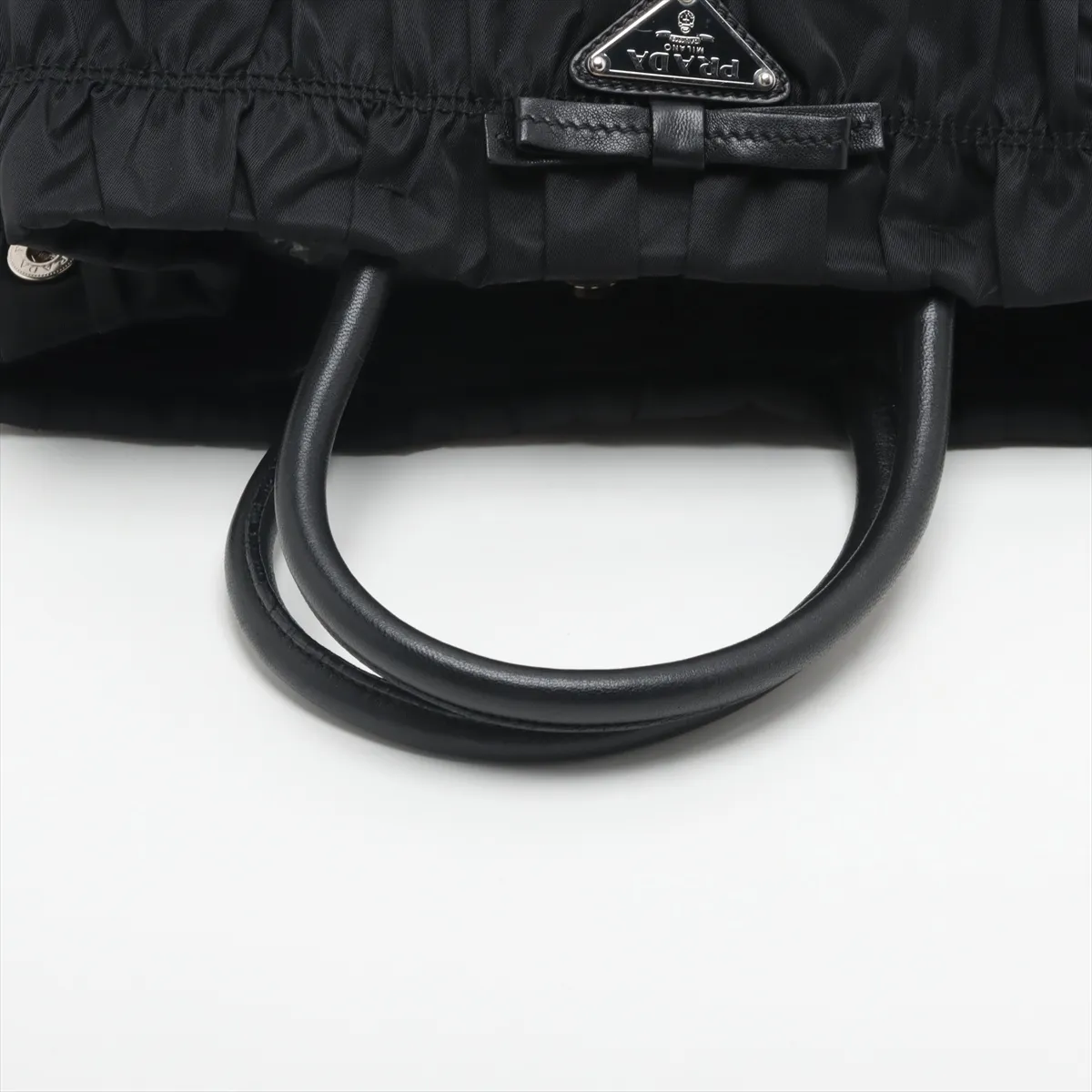 Tessuto Nylon x Leather Body Bag Black BN1703 Bearer Guarantee — view 5