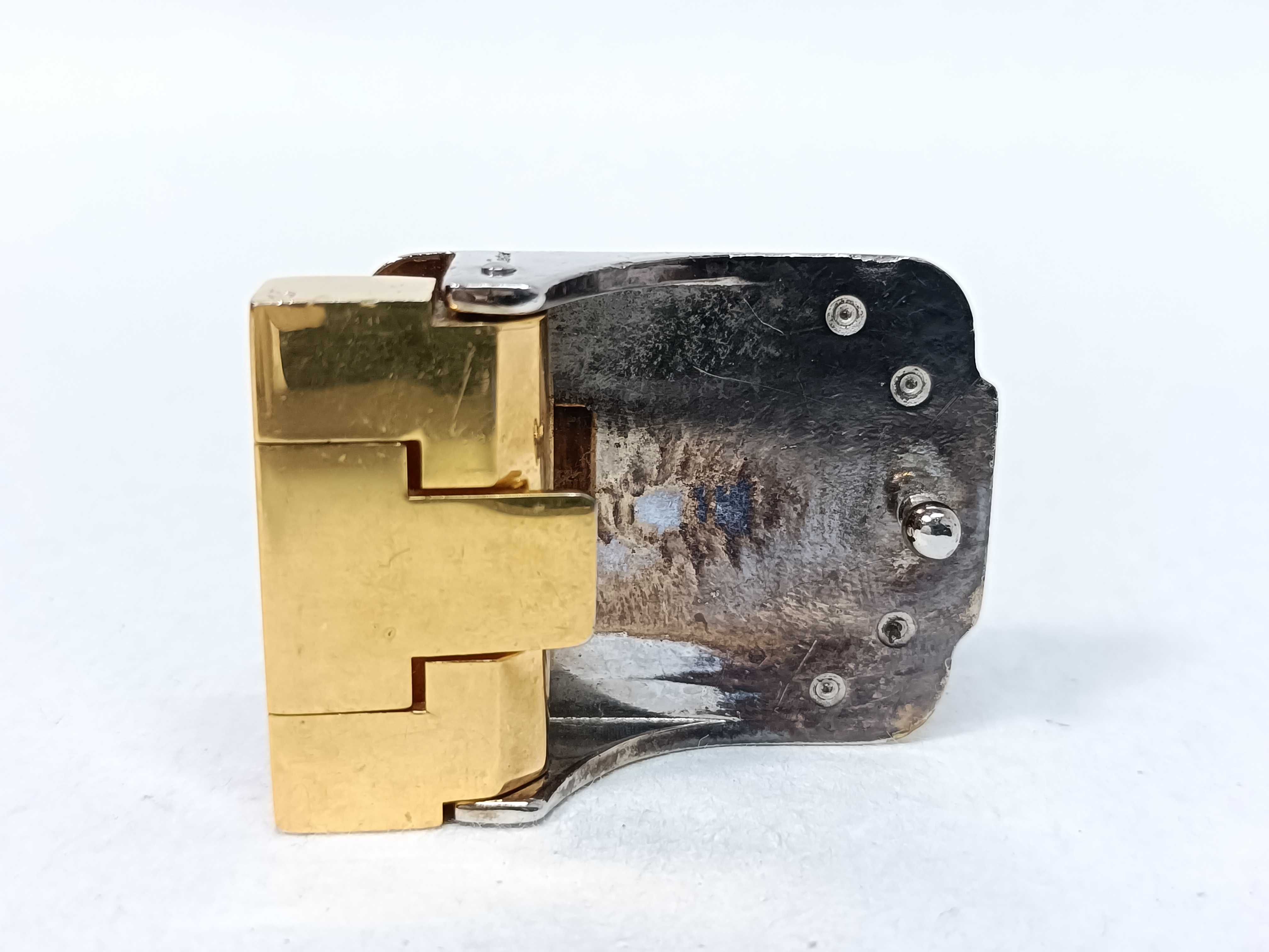 belt buckle and other accessories — view 6