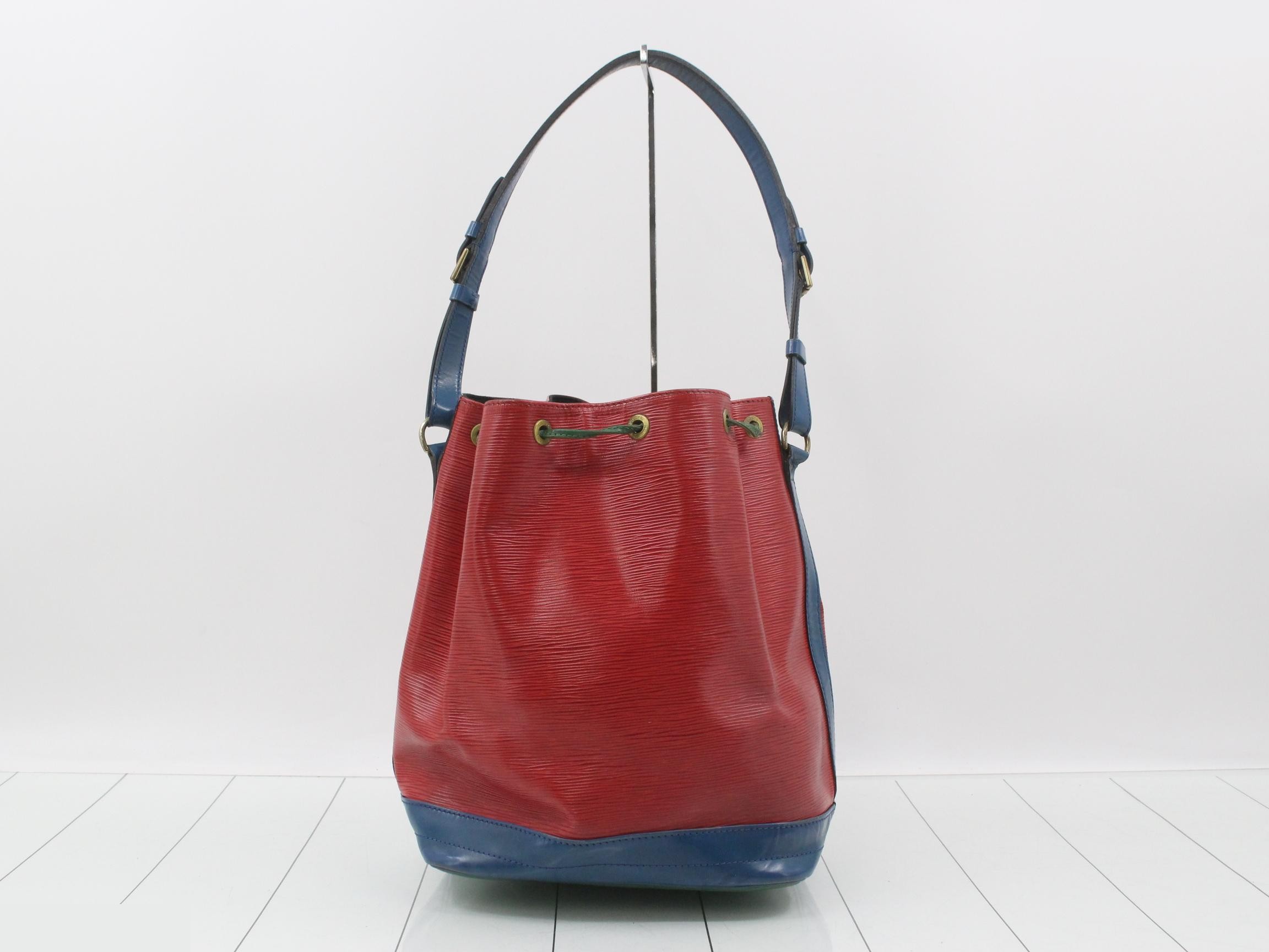 Noé Tricolore — view 2