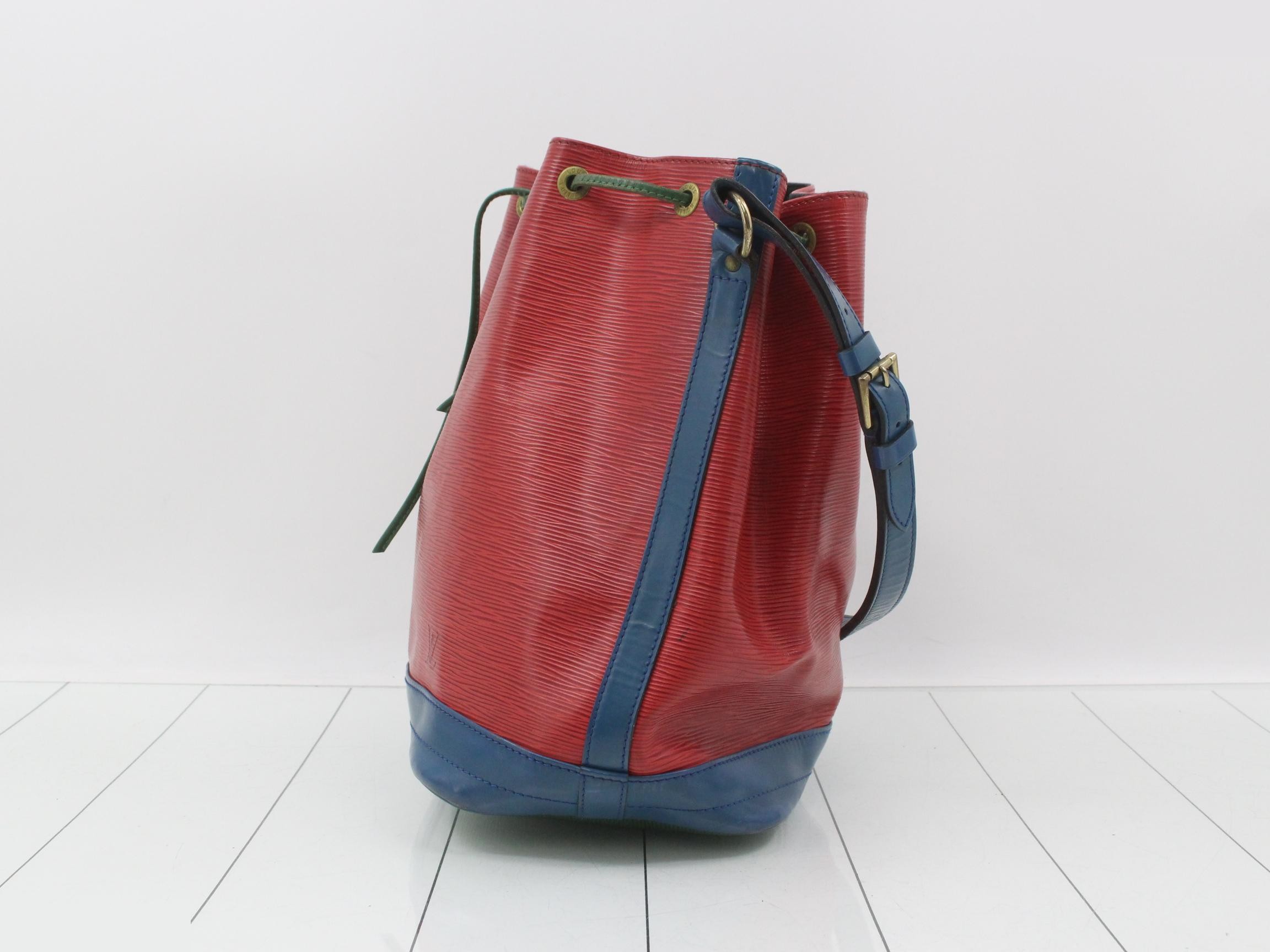 Noé Tricolore — view 3