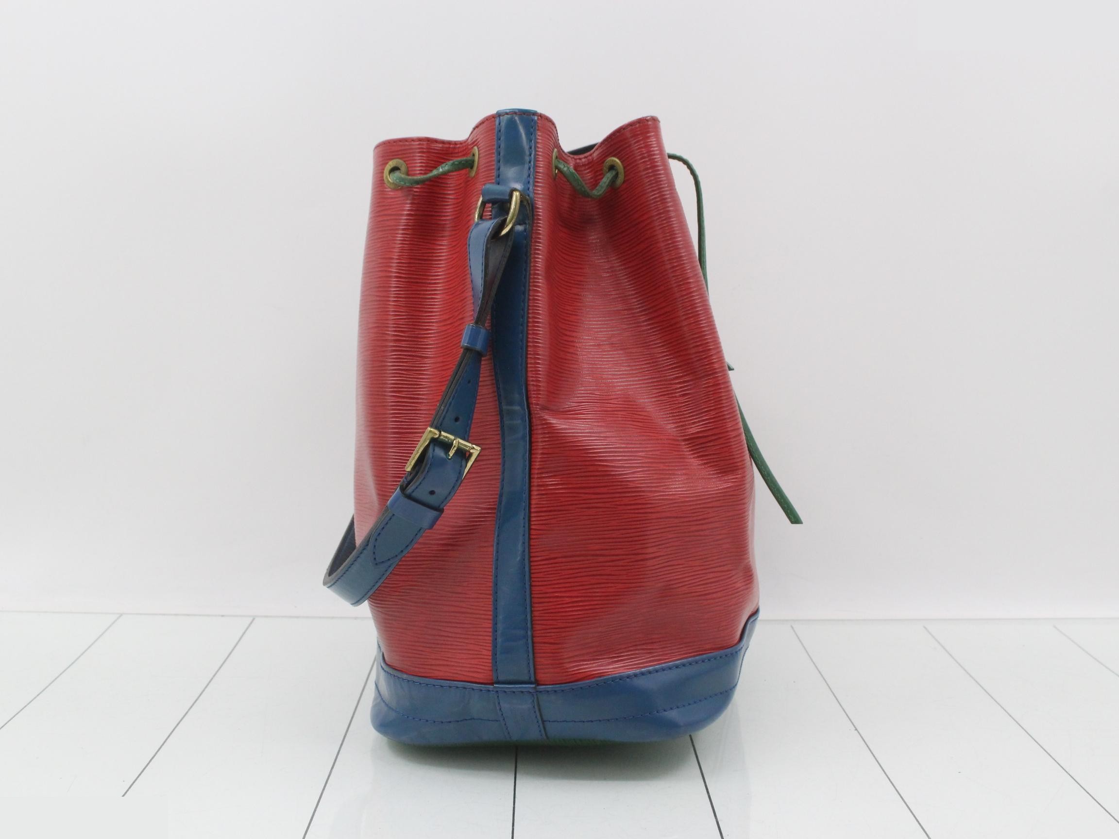 Noé Tricolore — view 4