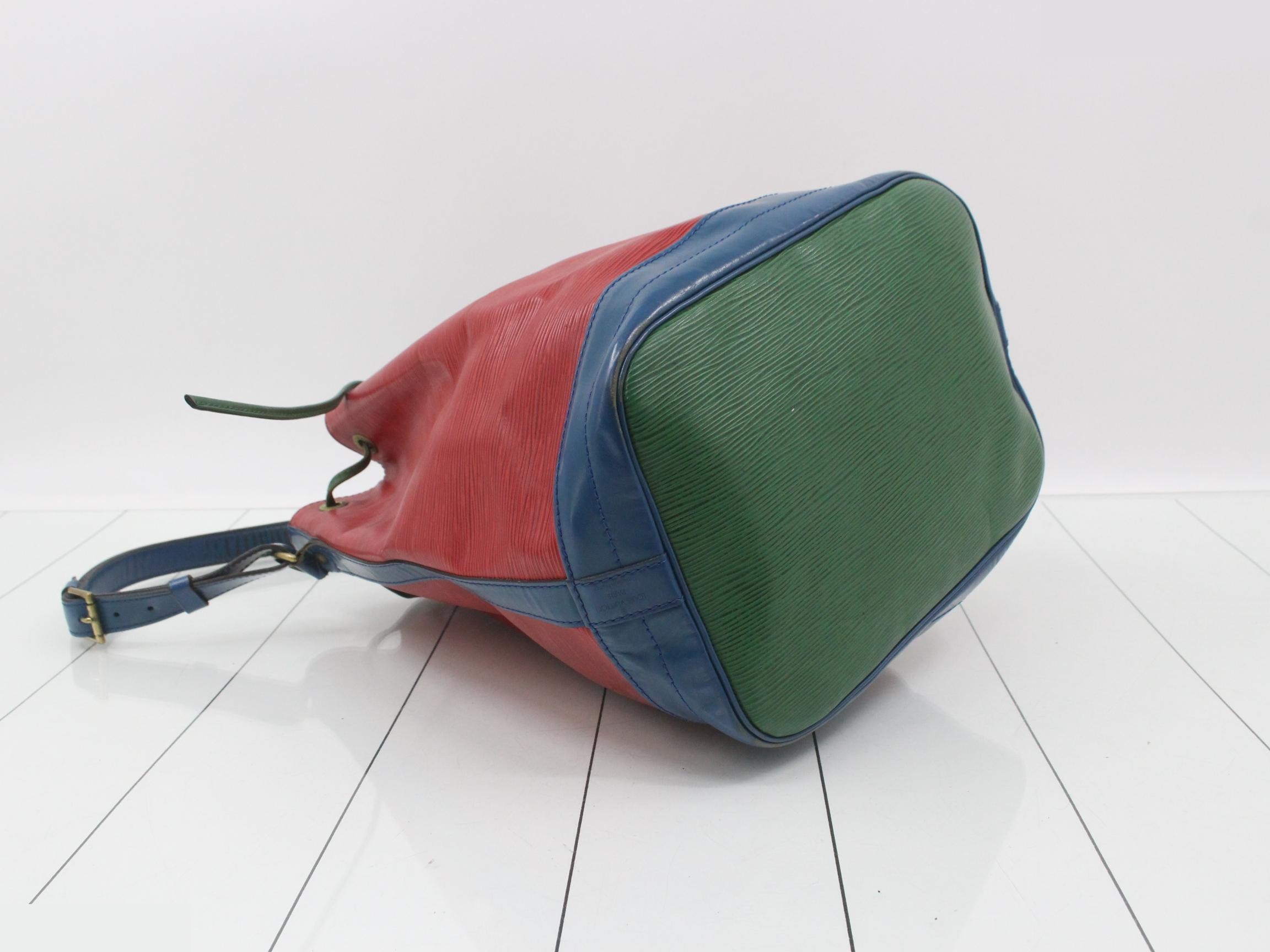 Noé Tricolore — view 5