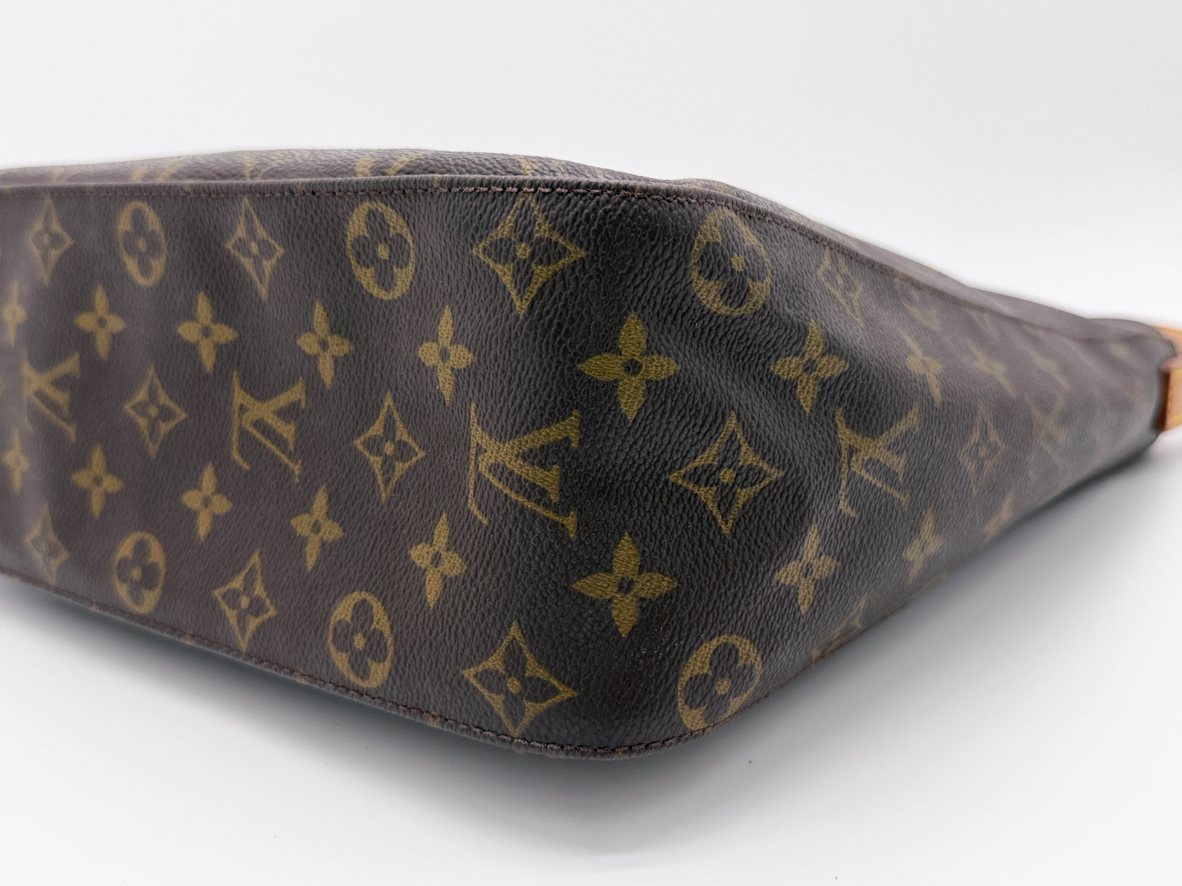 Monogram M51145 Looping GM Shoulder Bag — view 6