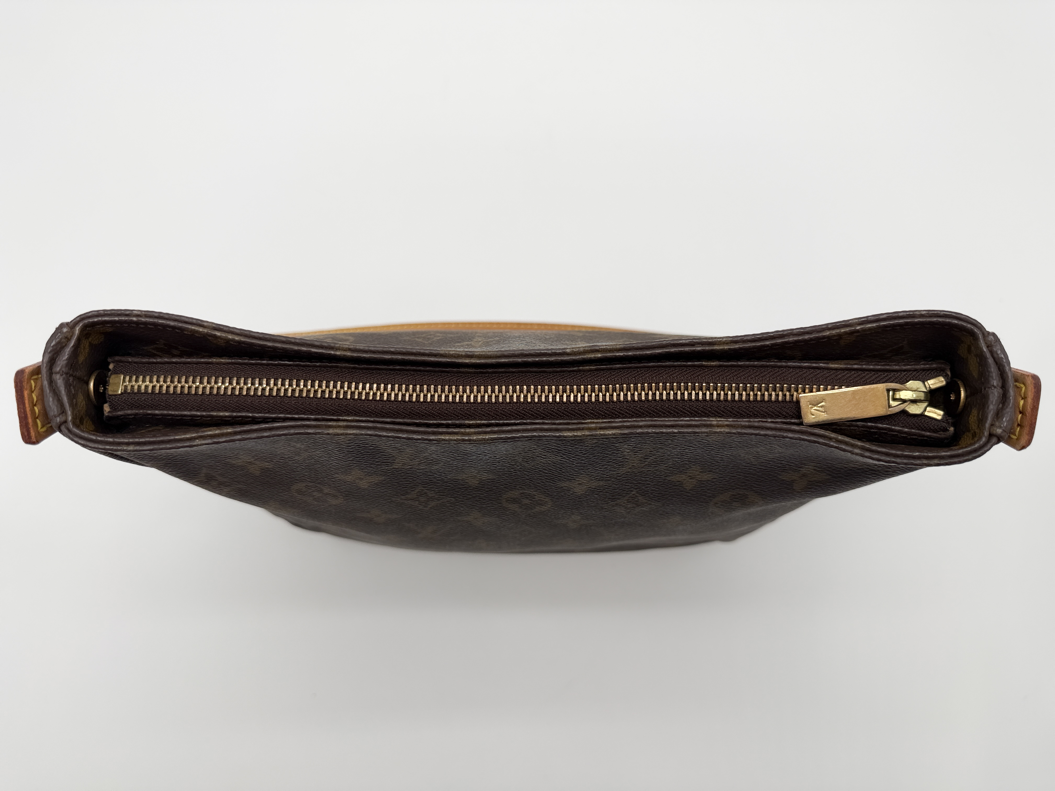 Monogram M51145 Looping GM Shoulder Bag — view 9