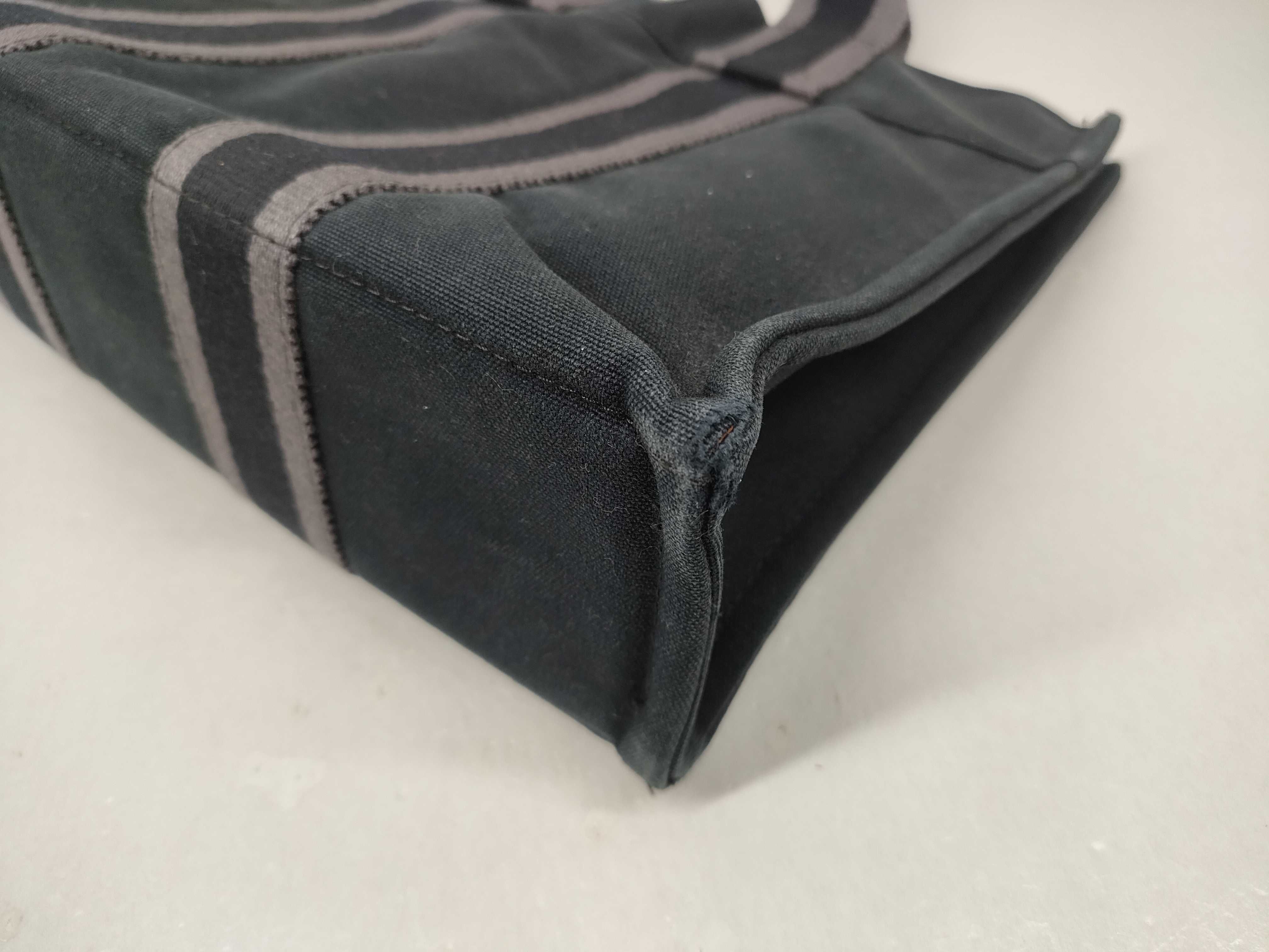 Fourre-Tout PM Tote Bag — view 6
