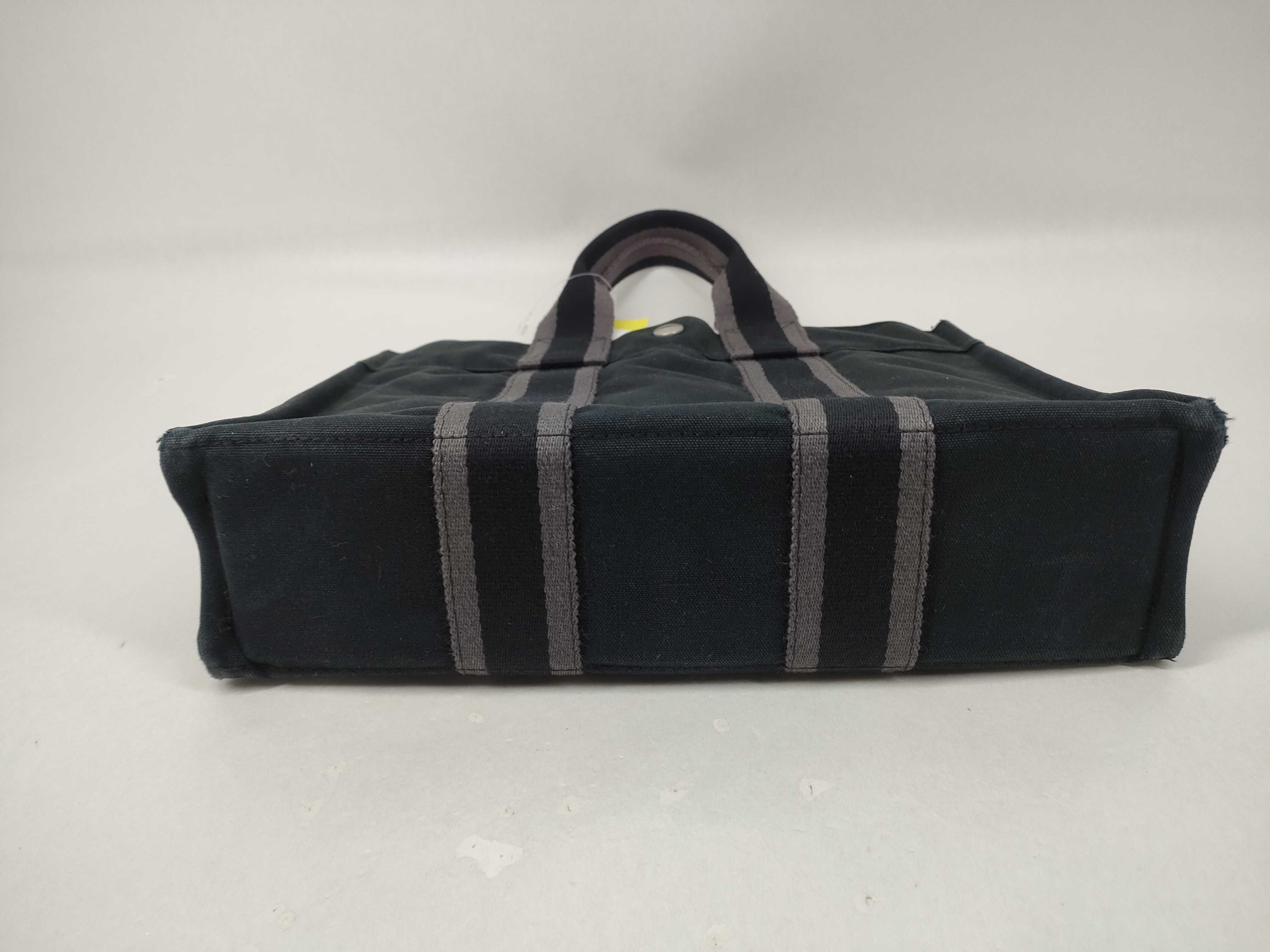 Fourre-Tout PM Tote Bag — view 7