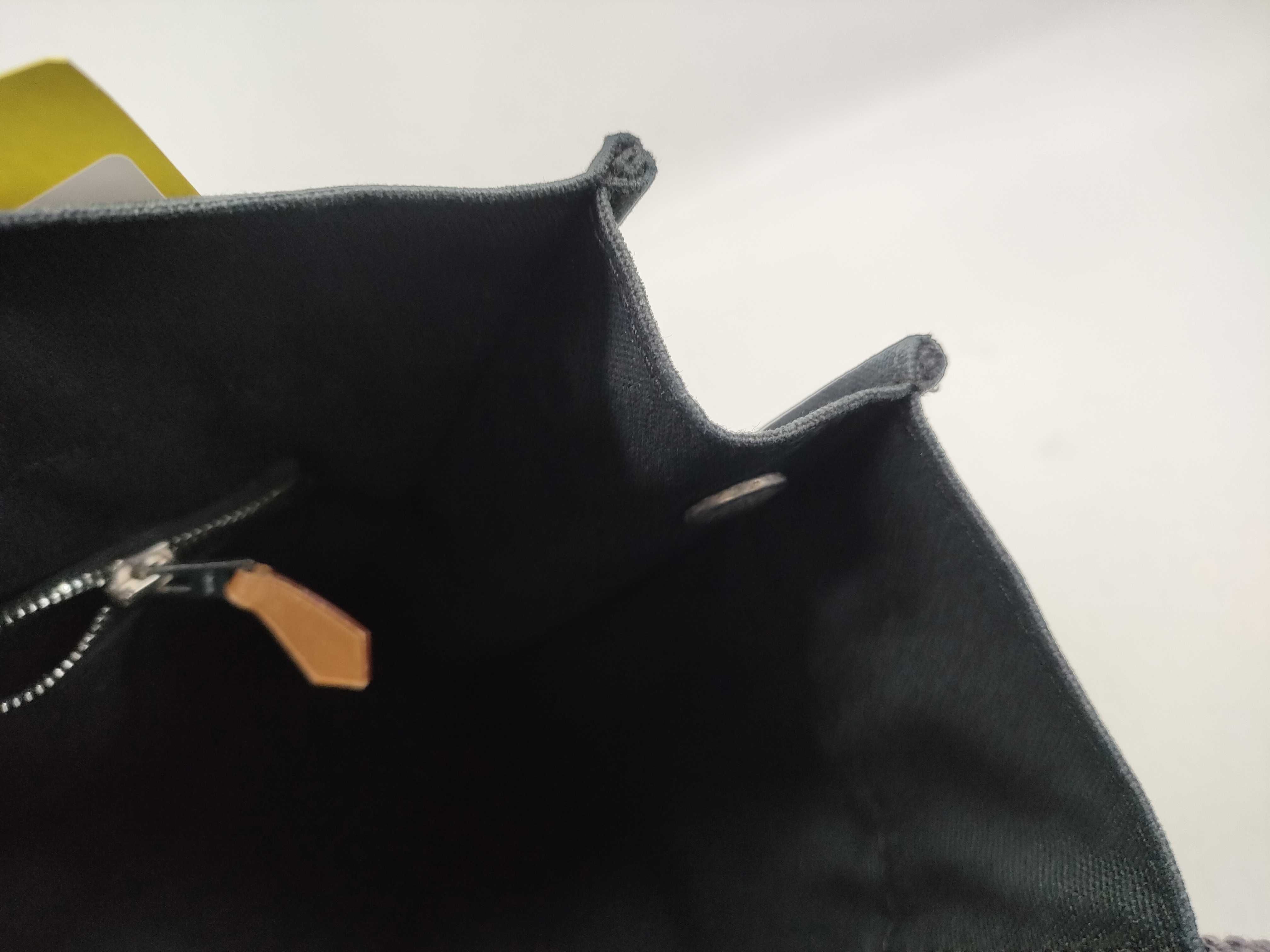 Fourre-Tout PM Tote Bag — view 9