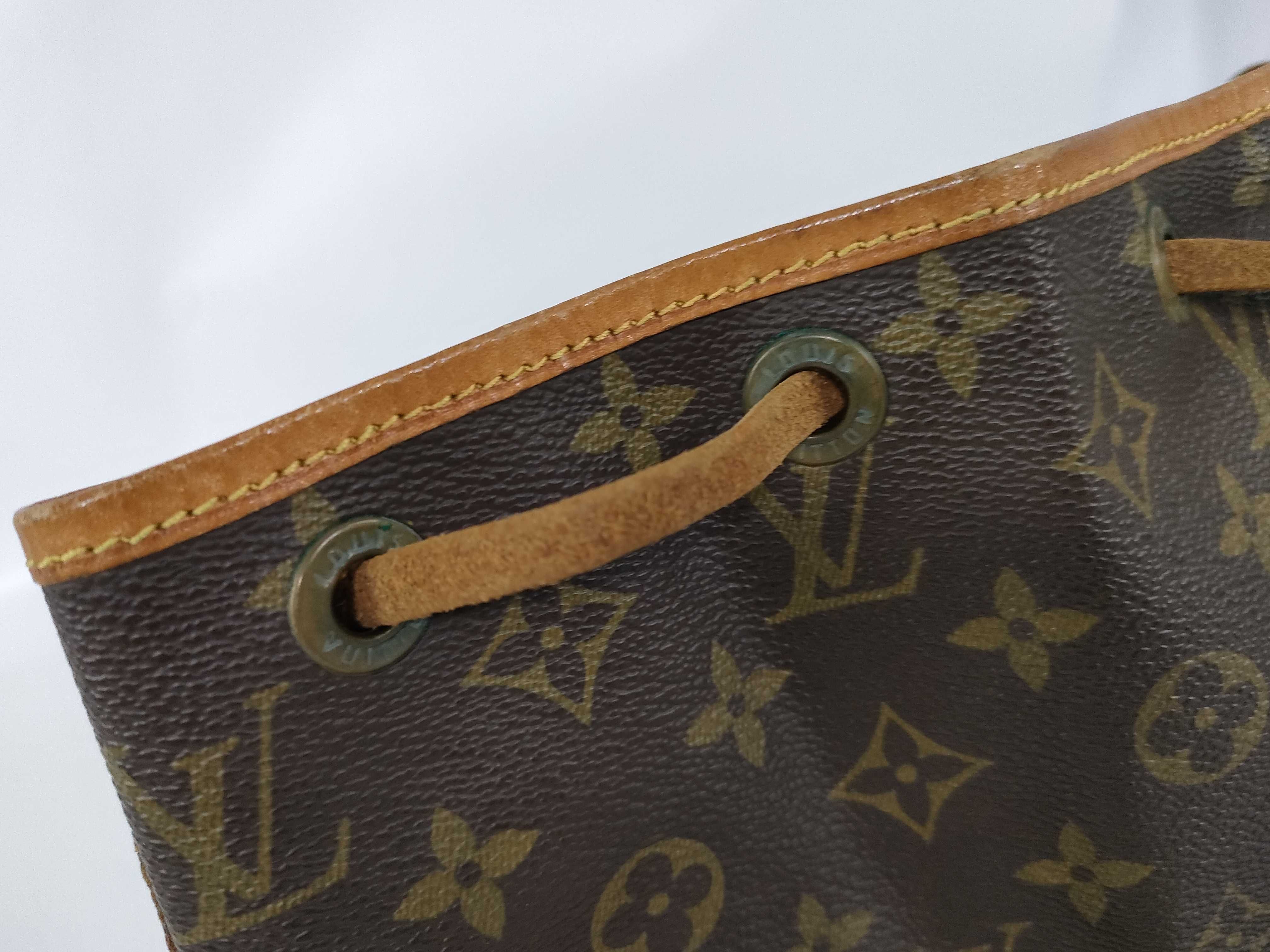 Monogram Louis Vuitton Petit Noé Monogram M40818 Shoulder Bag — view 15