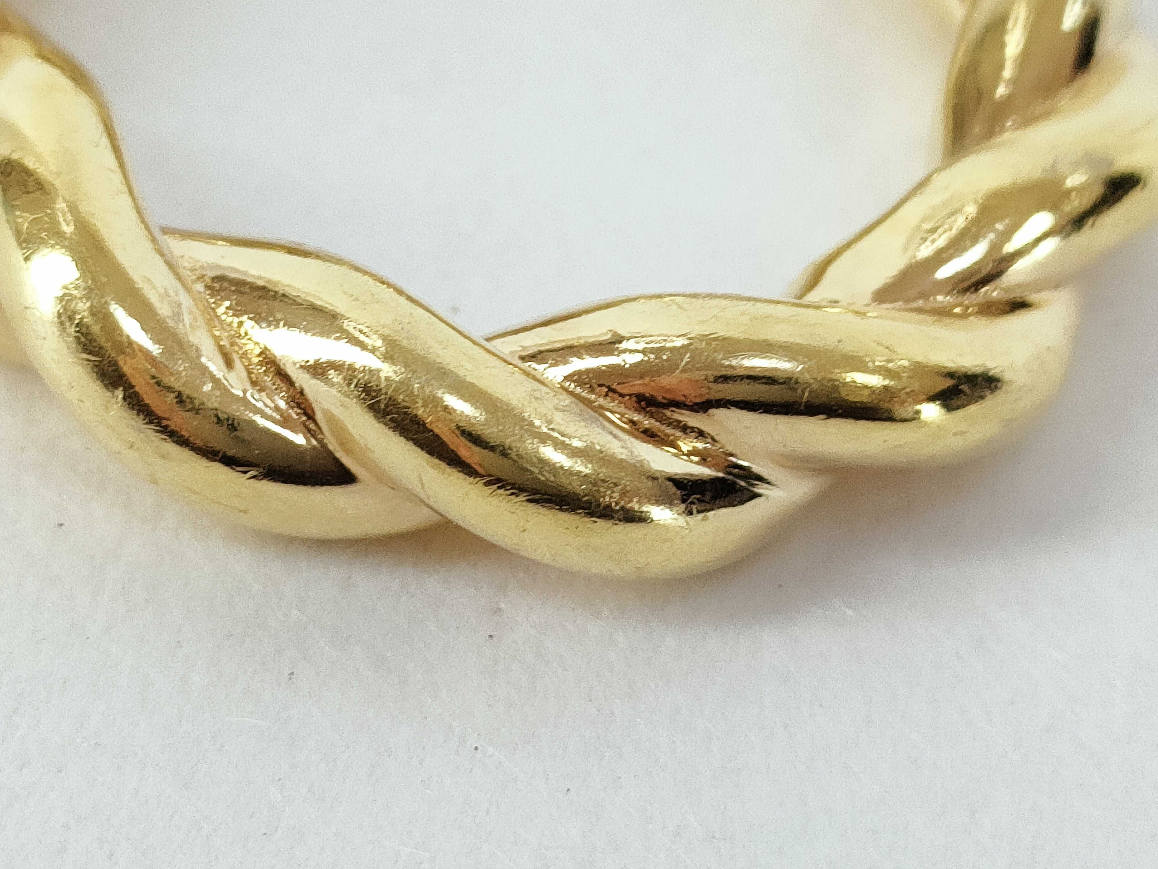 Gold Twisted Rope Ring and other accessories — view 5