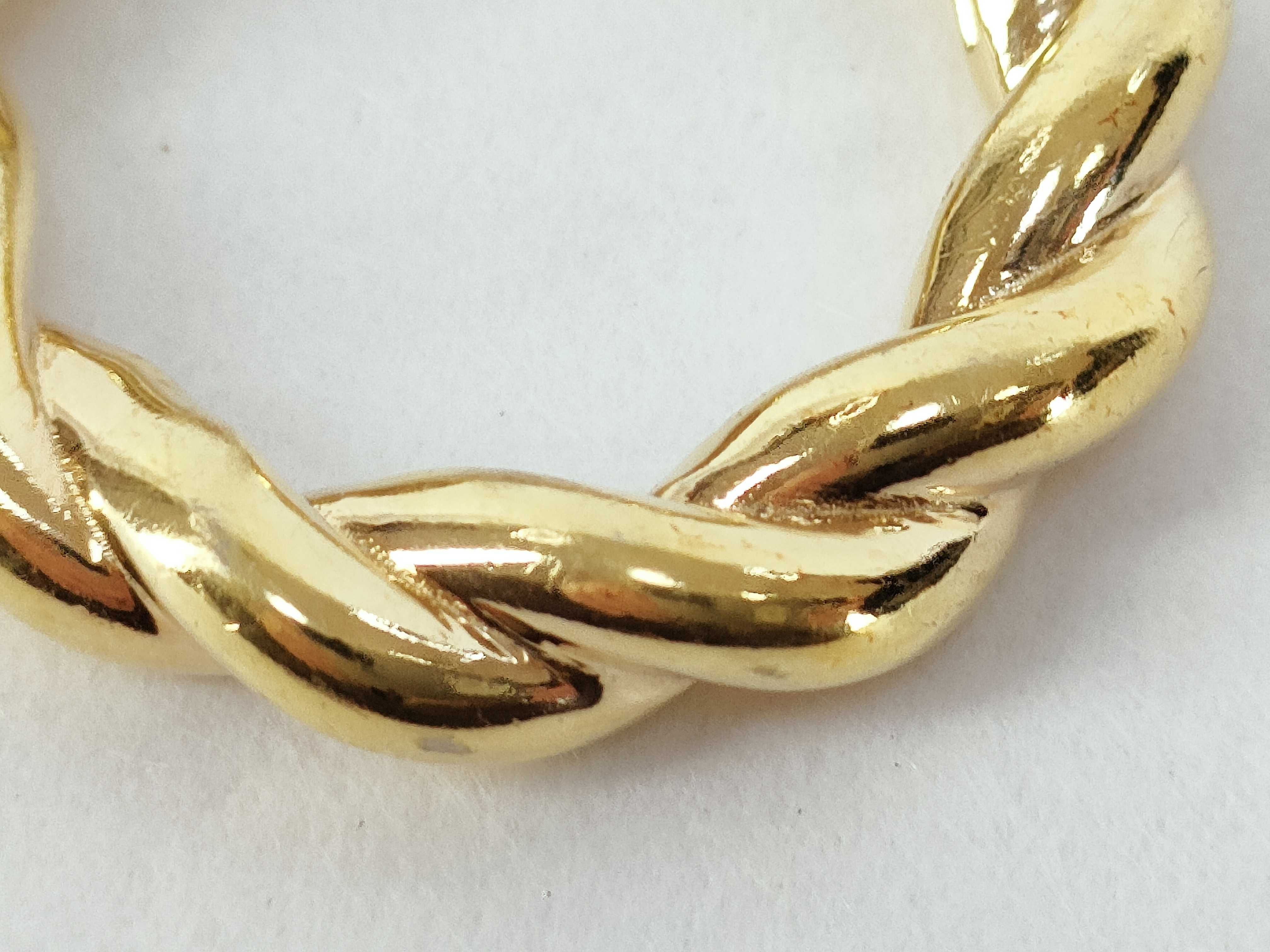 Gold Twisted Rope Ring and other accessories — view 7