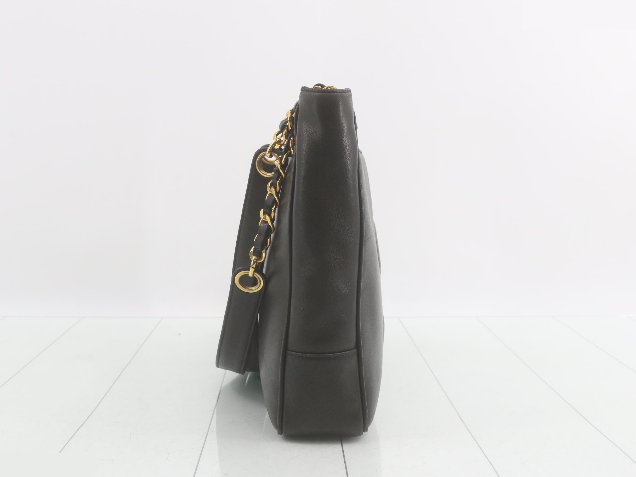 Deca Coco Stitch Double Chain Shoulder Tote — view 4