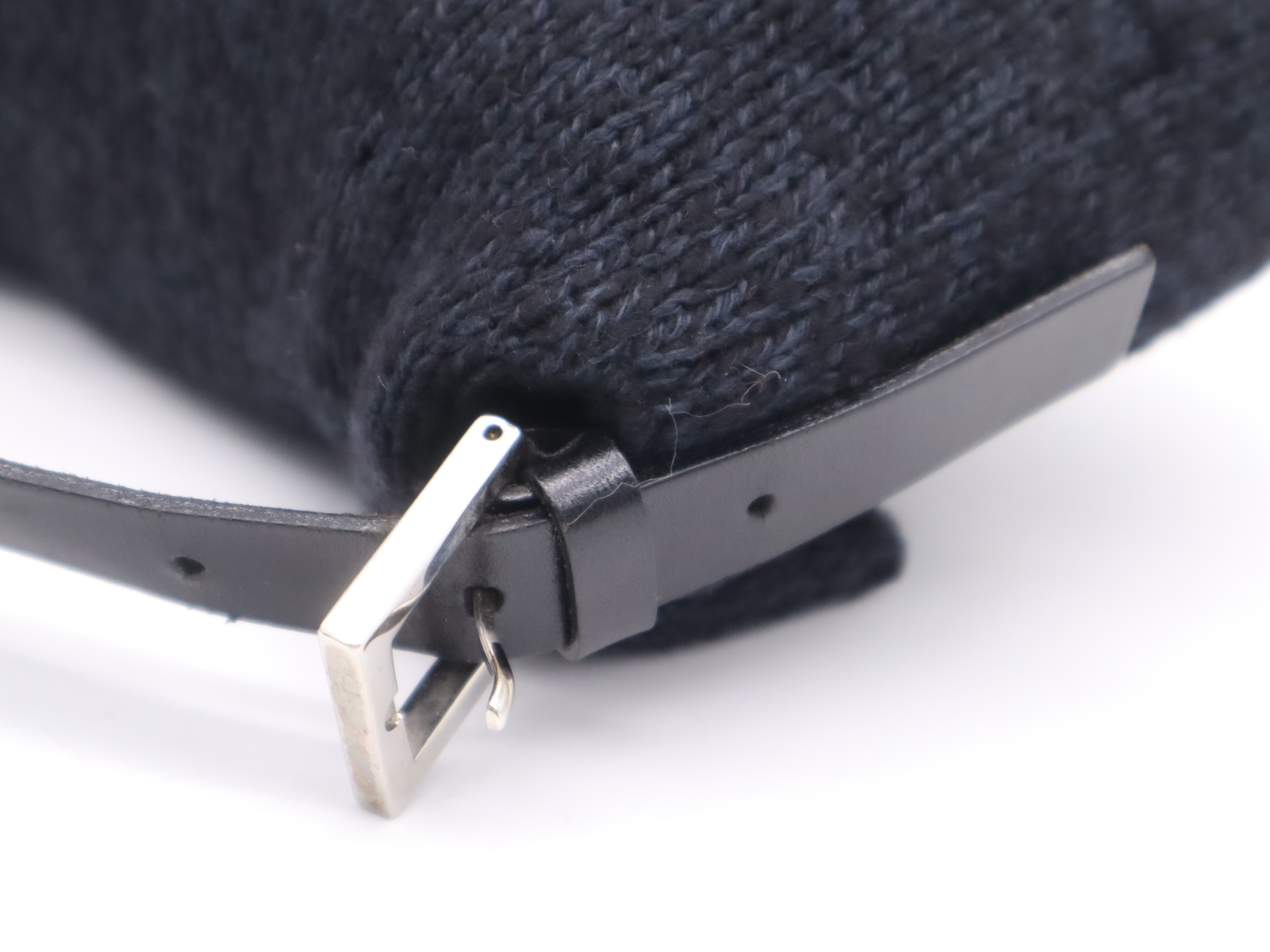 Wool/Leather Mamma Bucket Navy Black Handbag — view 8