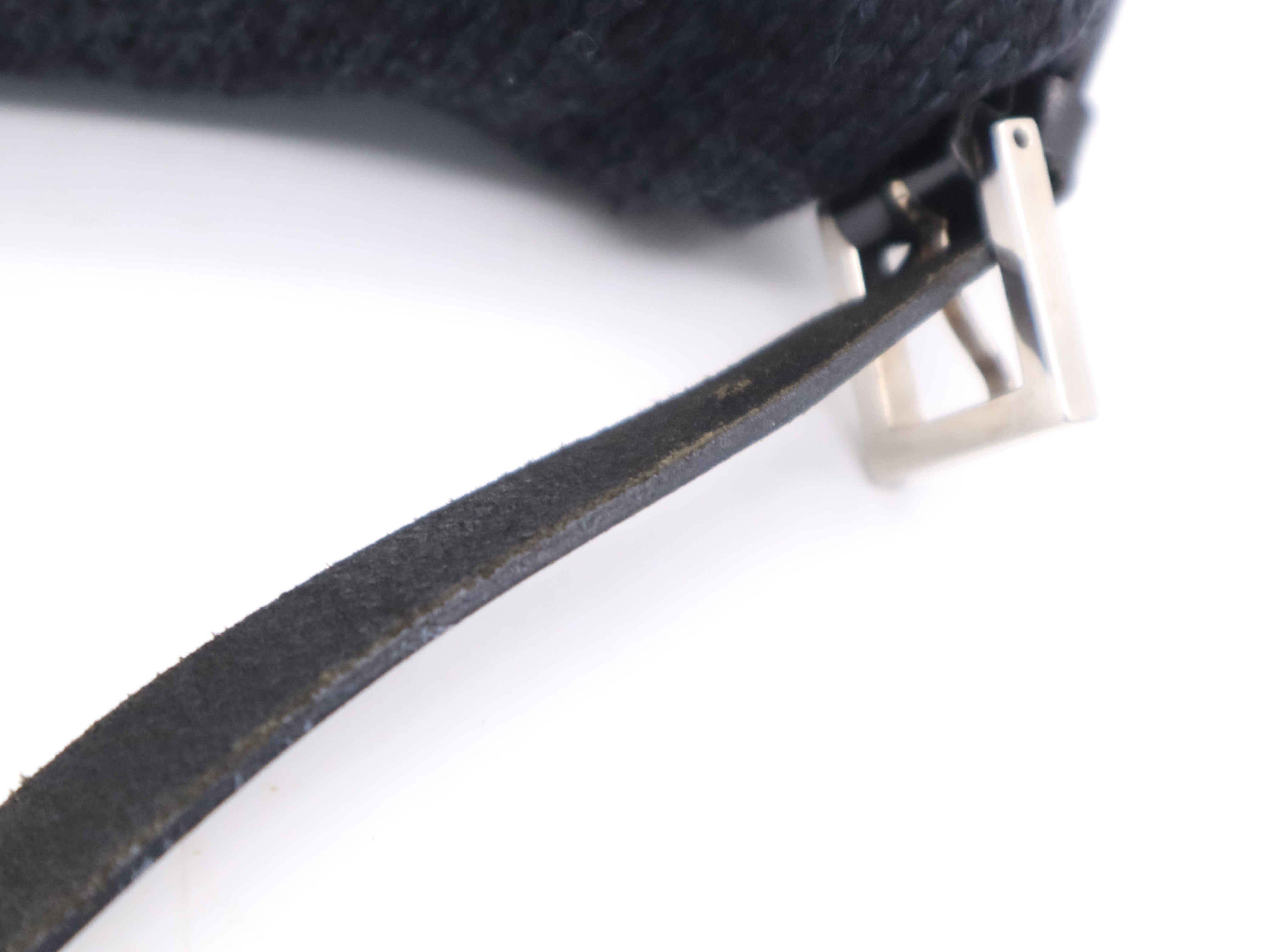 Wool/Leather Mamma Bucket Navy Black Handbag — view 9