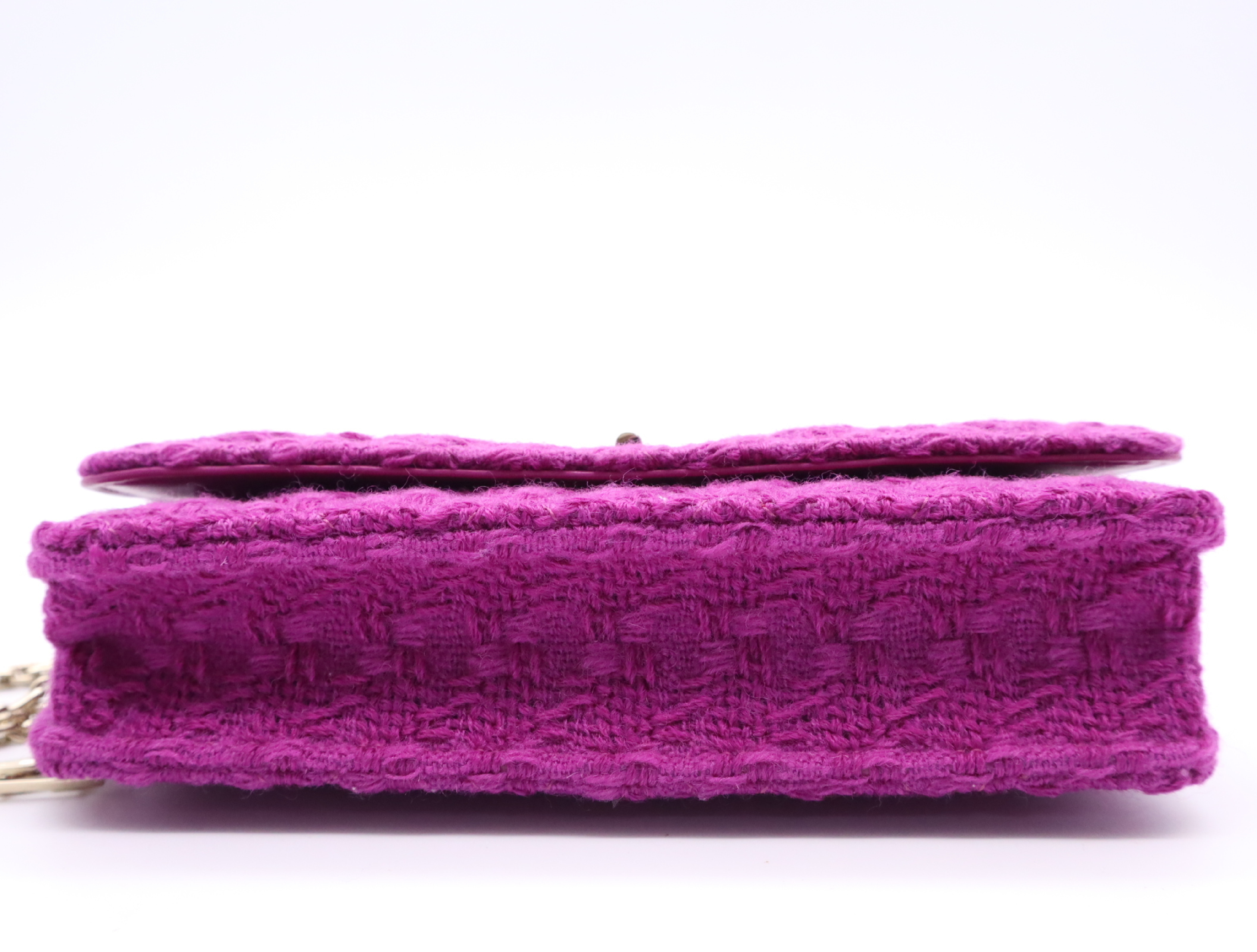 Tweed Chain Wallet, Small Flap, Small Chain, Gold Hardware, Purple, Seal, 29080523, Shoulder Bag — view 4