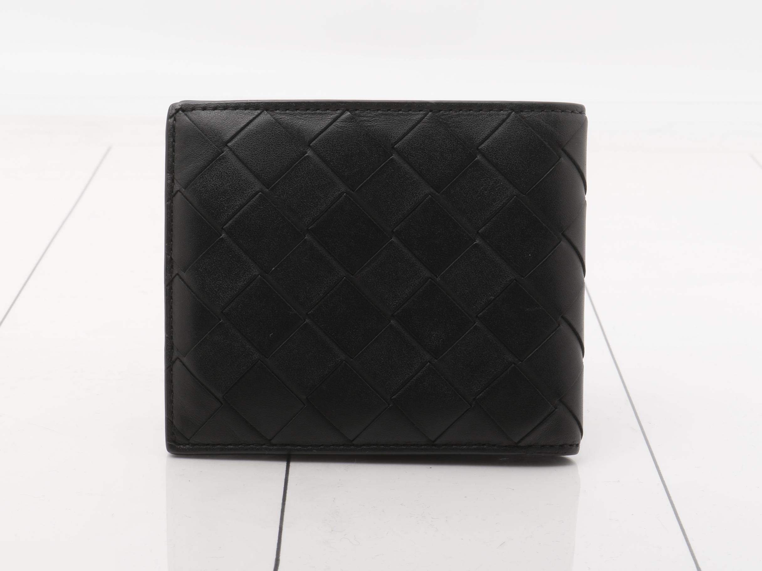 Intrecciato (bags) and wallets — view 2