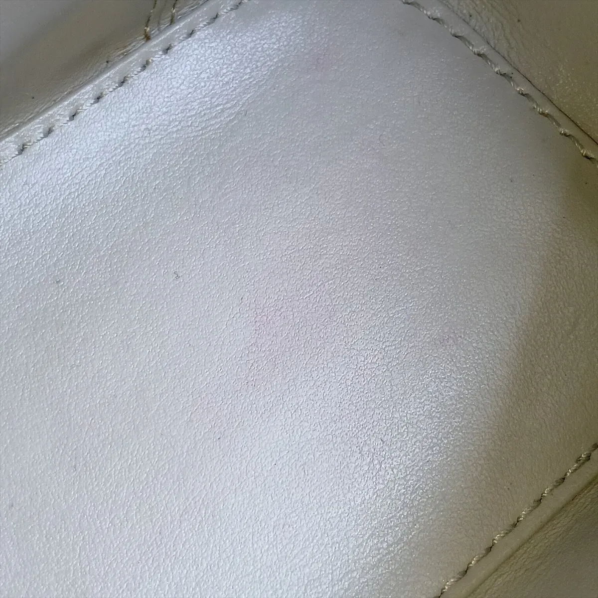 Intrecciato Bang Vanity Case Leather Vanity Bag Gray — view 8
