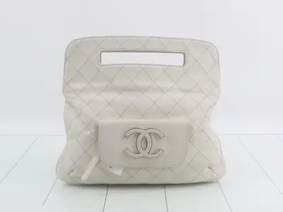 Leather Coco Mark Clutch Bag, White