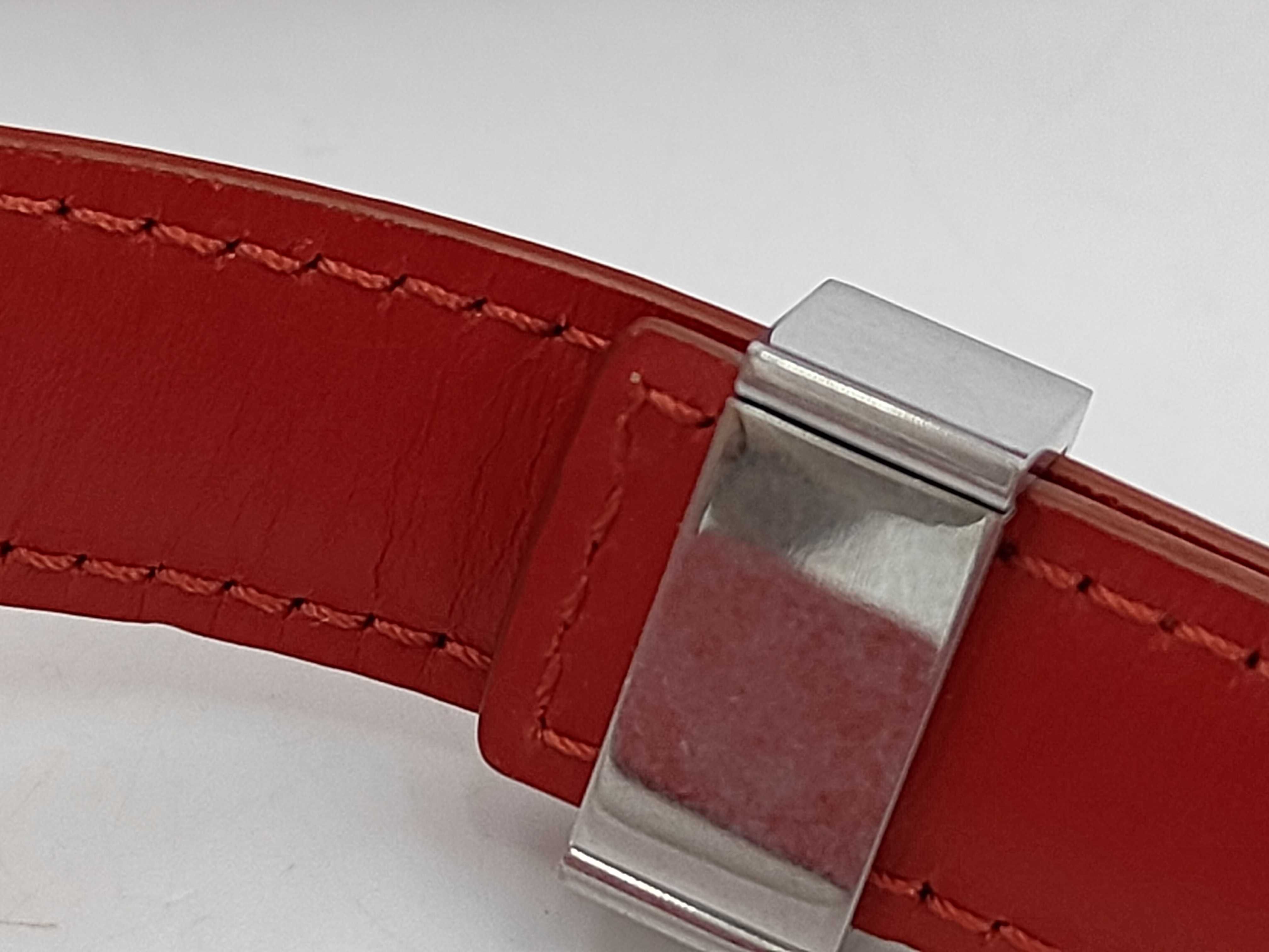 Classic Box Small Leather Shoulder Bag, Red — view 6