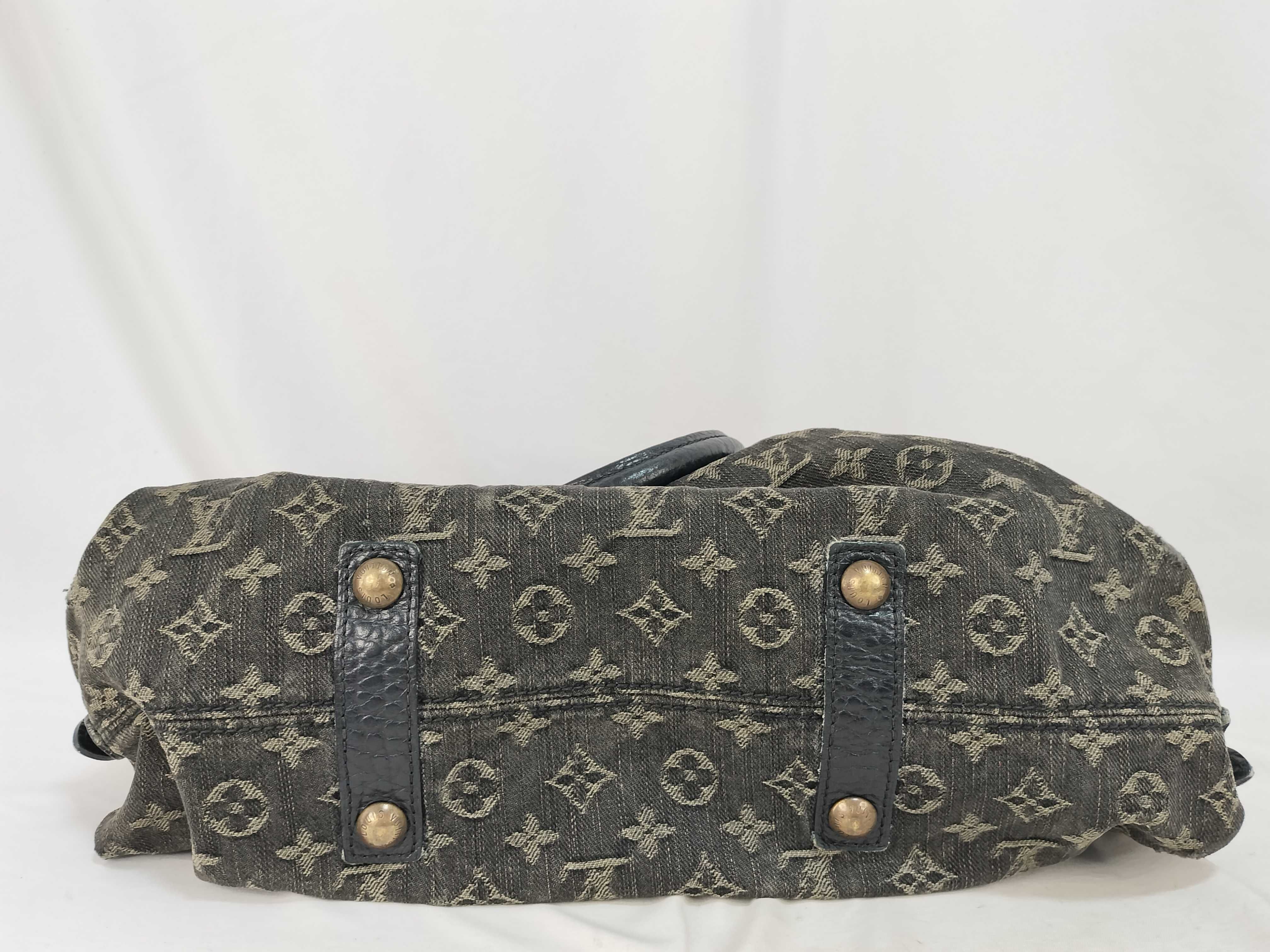 Neo Cavie MM M95351 Shoulder Bag — view 8